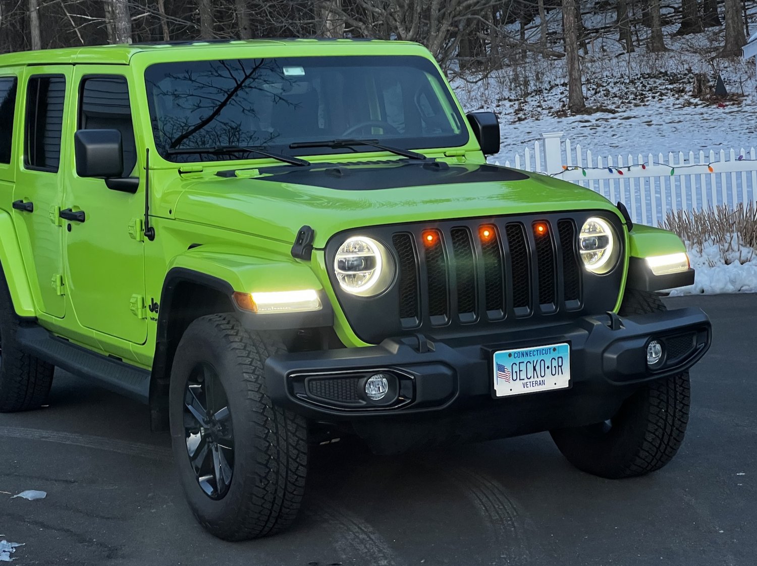 Pre-Runner Style LED Grill Light Kit For Jeep Wrangler JL JLU 2018-2022