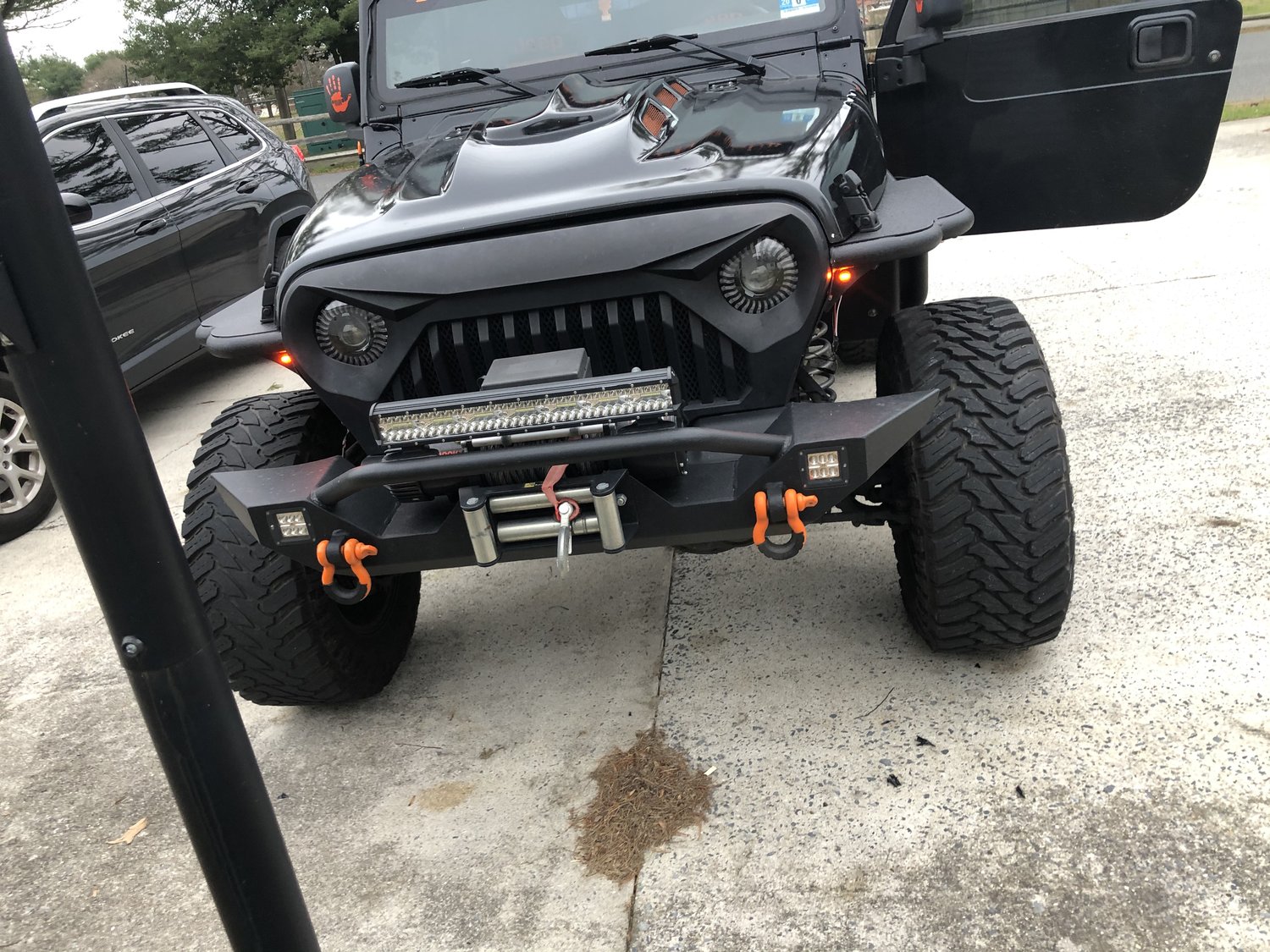 Smittybilt Front XRC Tube Fenders with 3" Flare in Textured Black for