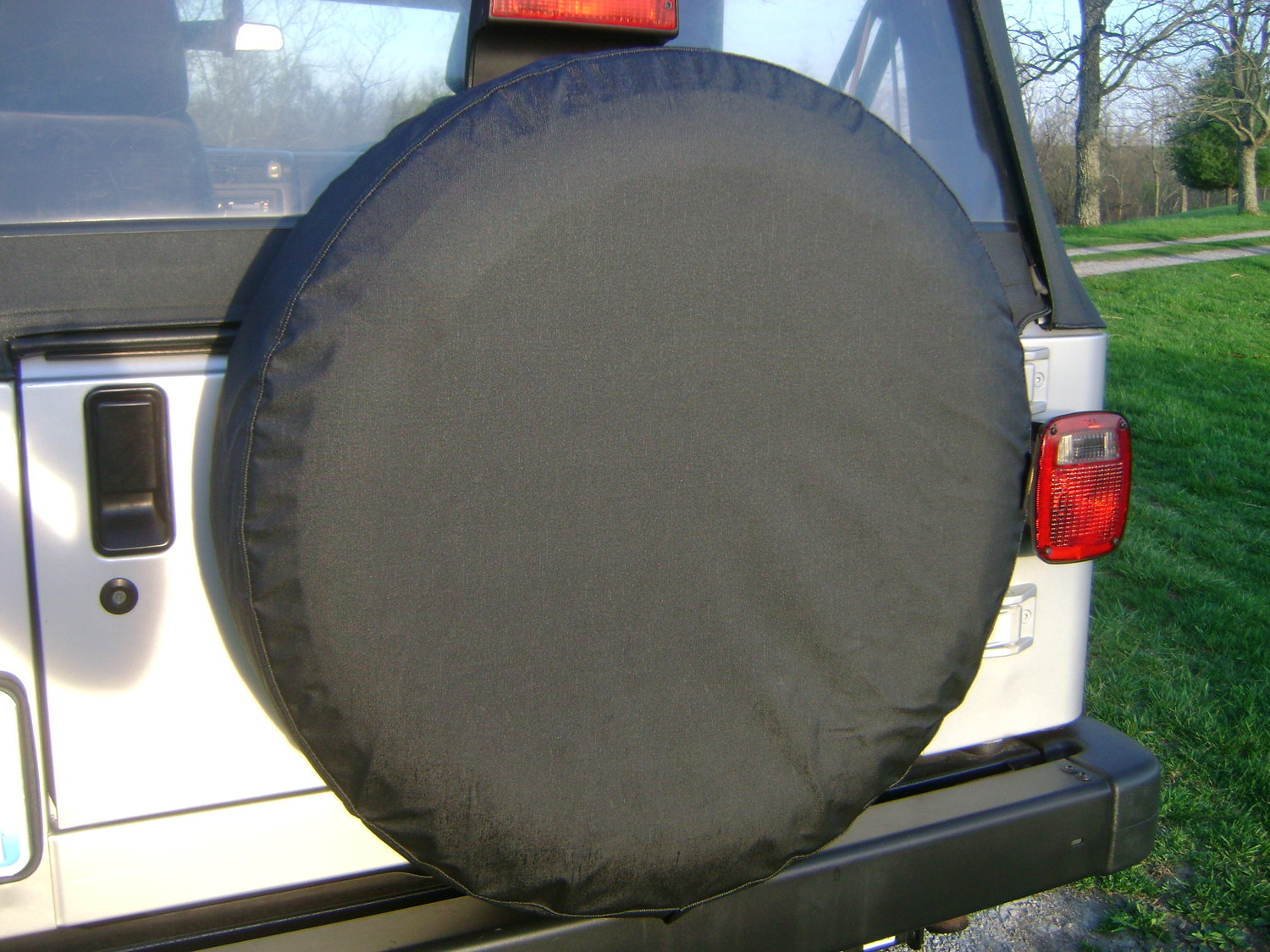 Bestop Black Diamond Spare Tire Covers Quadratec