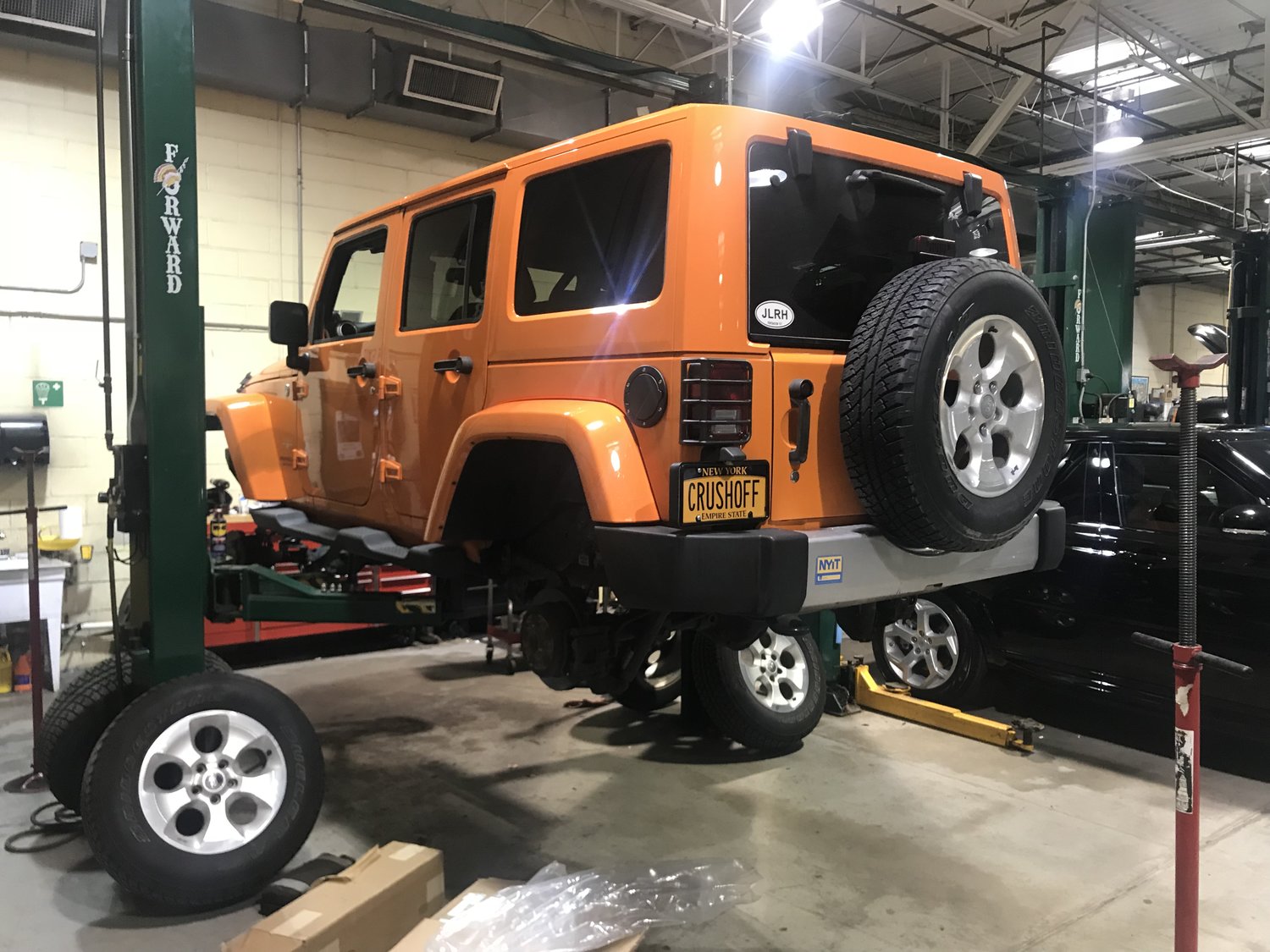 Quadratec 3.5” Coil Spring Suspension Kit with FOX IFP MonoTube Shocks