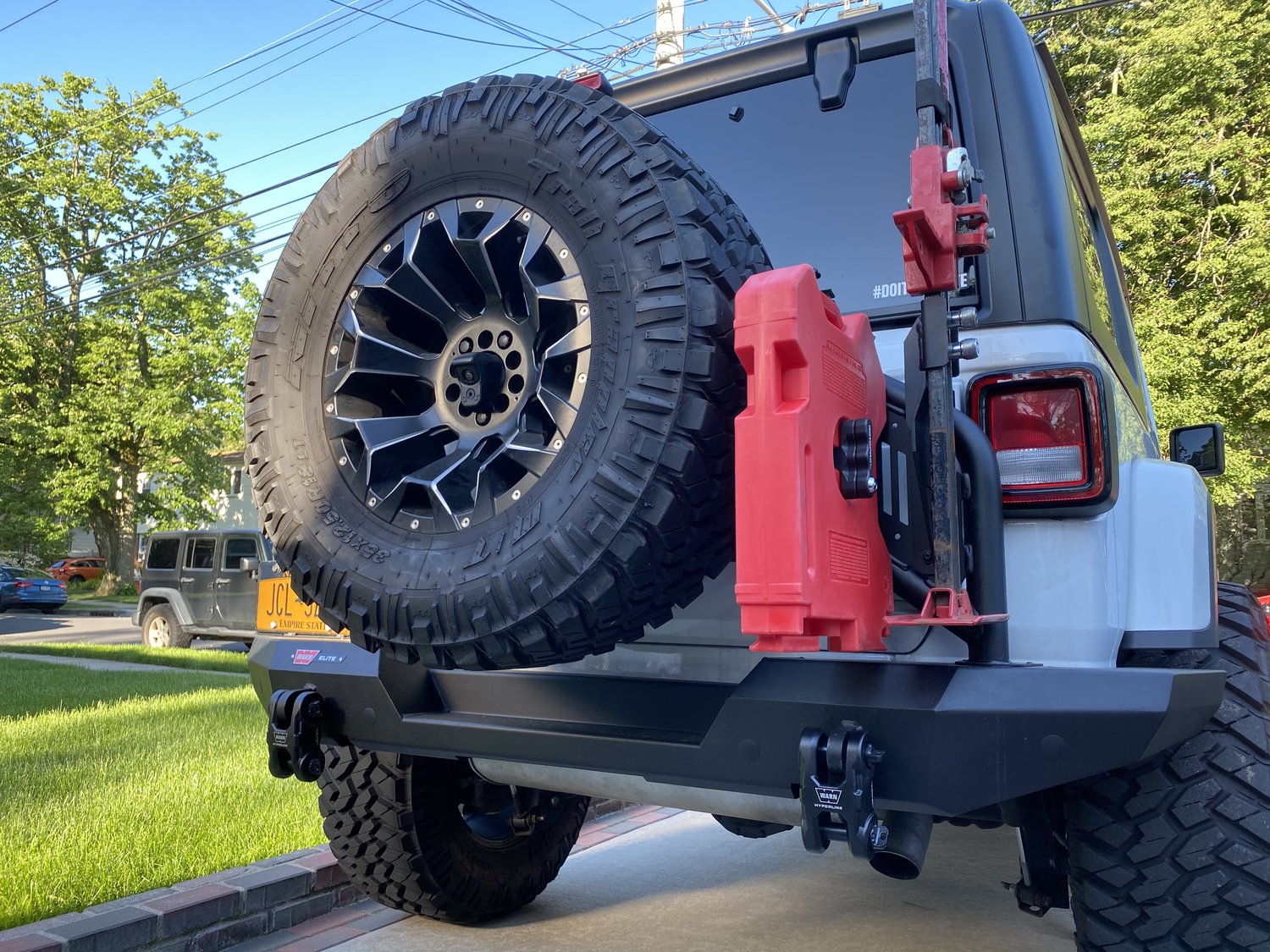 WARN 102668 Rotopax Mounting Bracket for 1820 Jeep Wrangler JL Quadratec