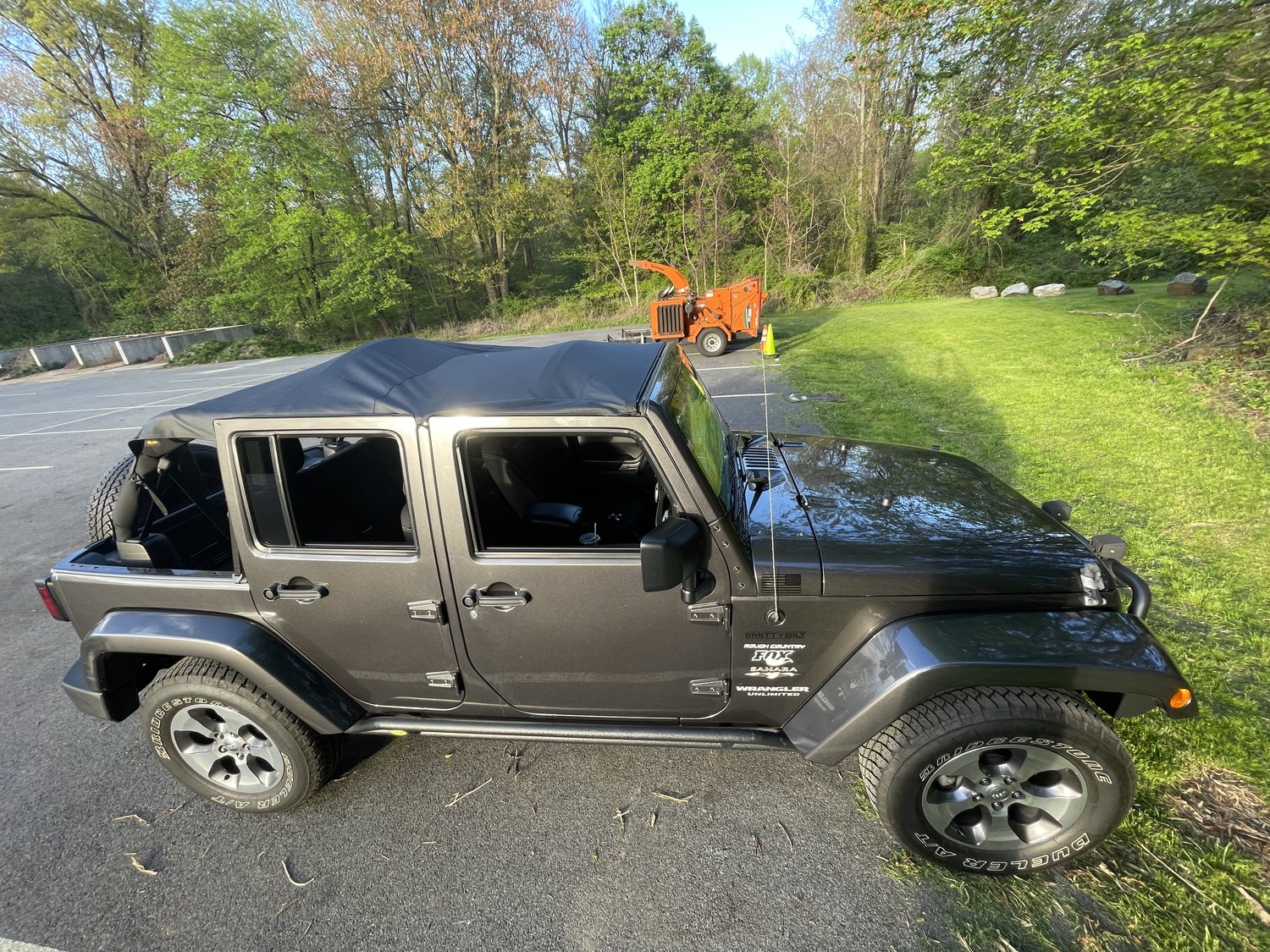 Skid Row Offroad Automotive Top Prop for 0718 Jeep Wrangler JK Quadratec