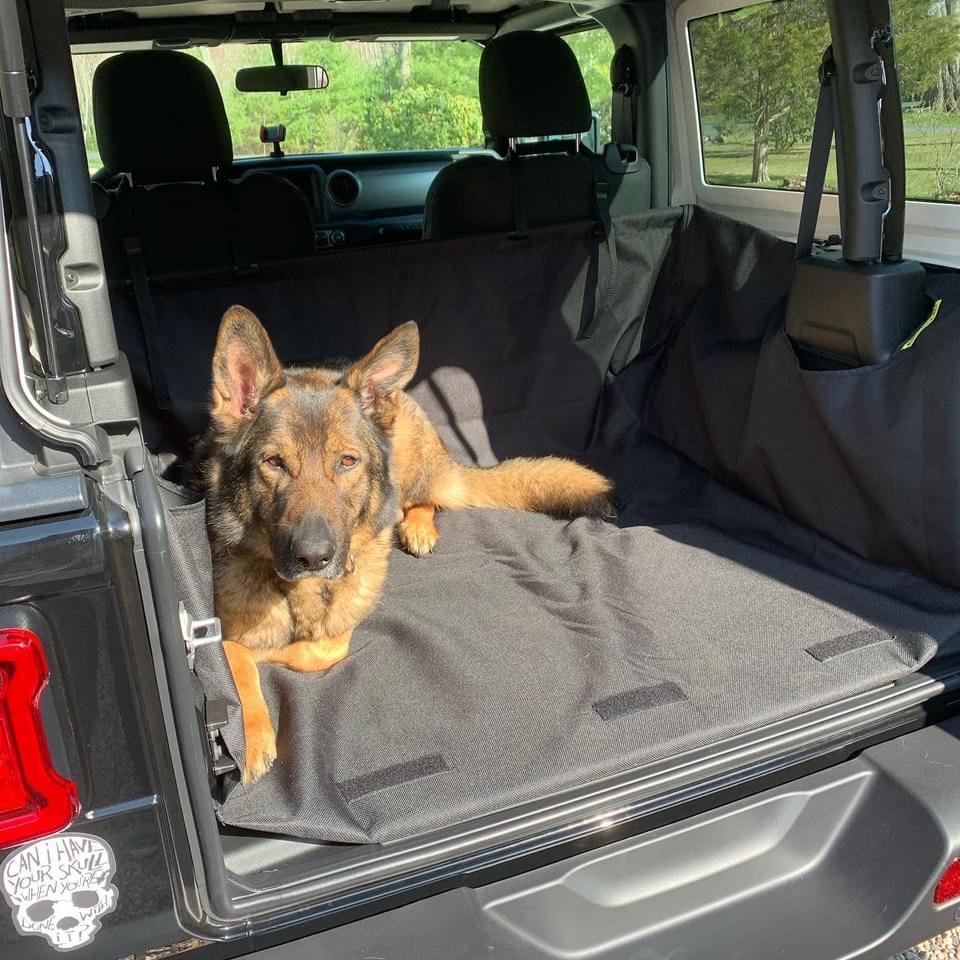 Dirty dog deals jeep cargo liner