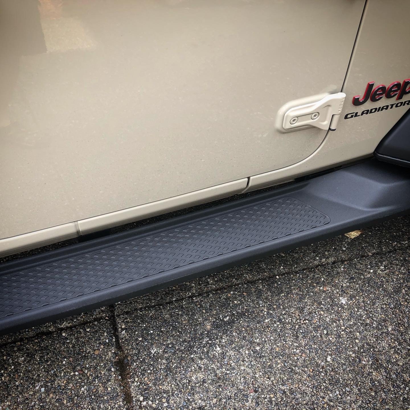 Mopar 82215608 Side Steps for 2024 Jeep Gladiator JT Quadratec