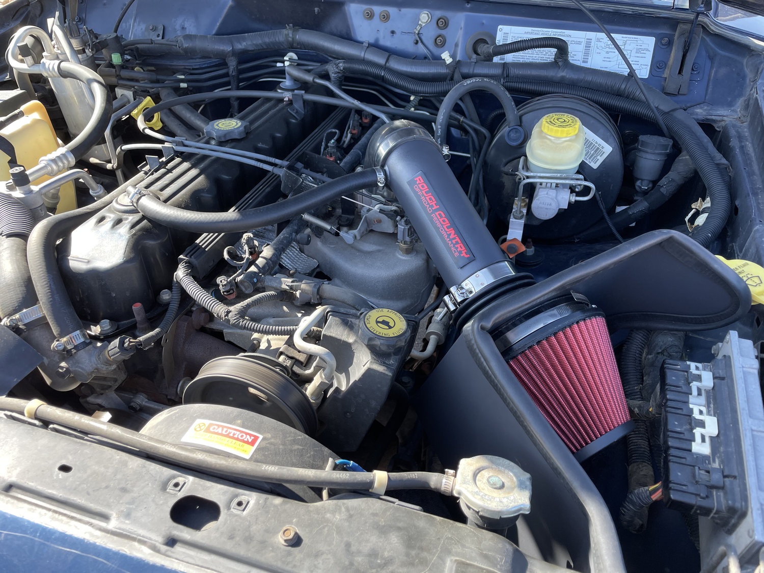 Rough Country Cold Air Intake System for 9101 Jeep Cherokee XJ with 4