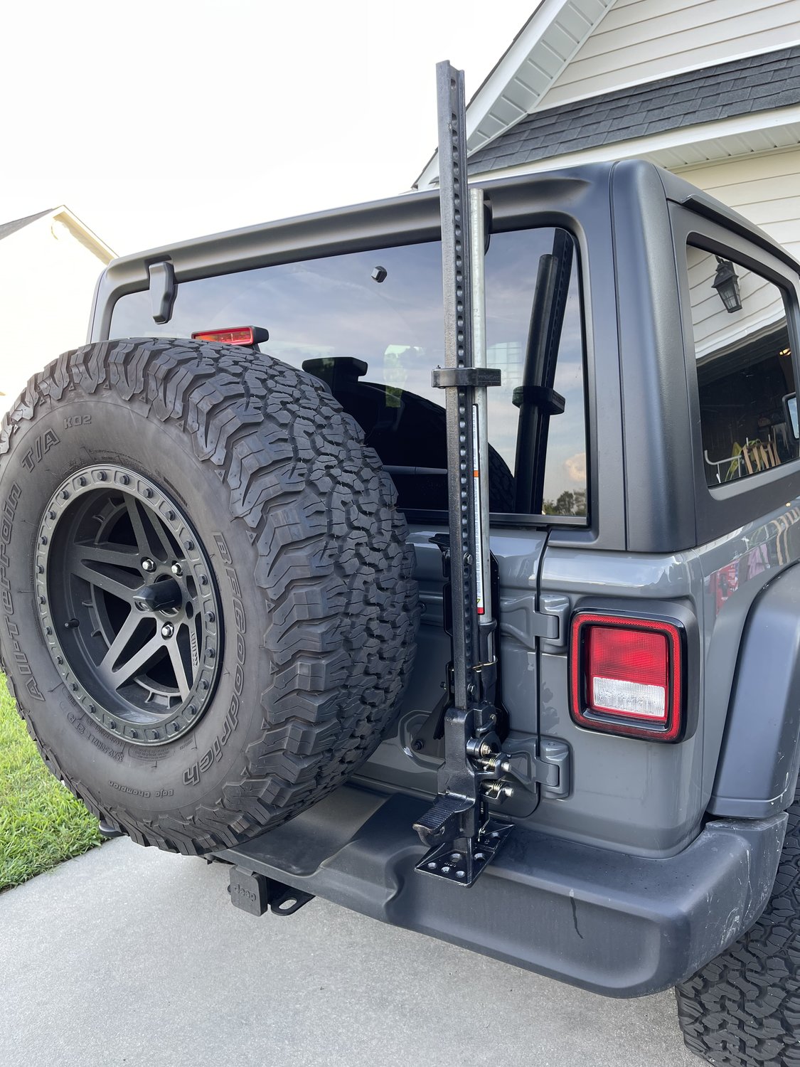 Teraflex 4838270 HiLift Jack Mount Bracket Kit for 1824 Jeep Wrangler