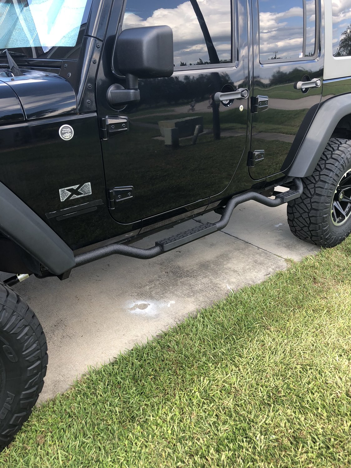 Rampage Products 26628 2" Slimline Step in Textured Black for 07-18