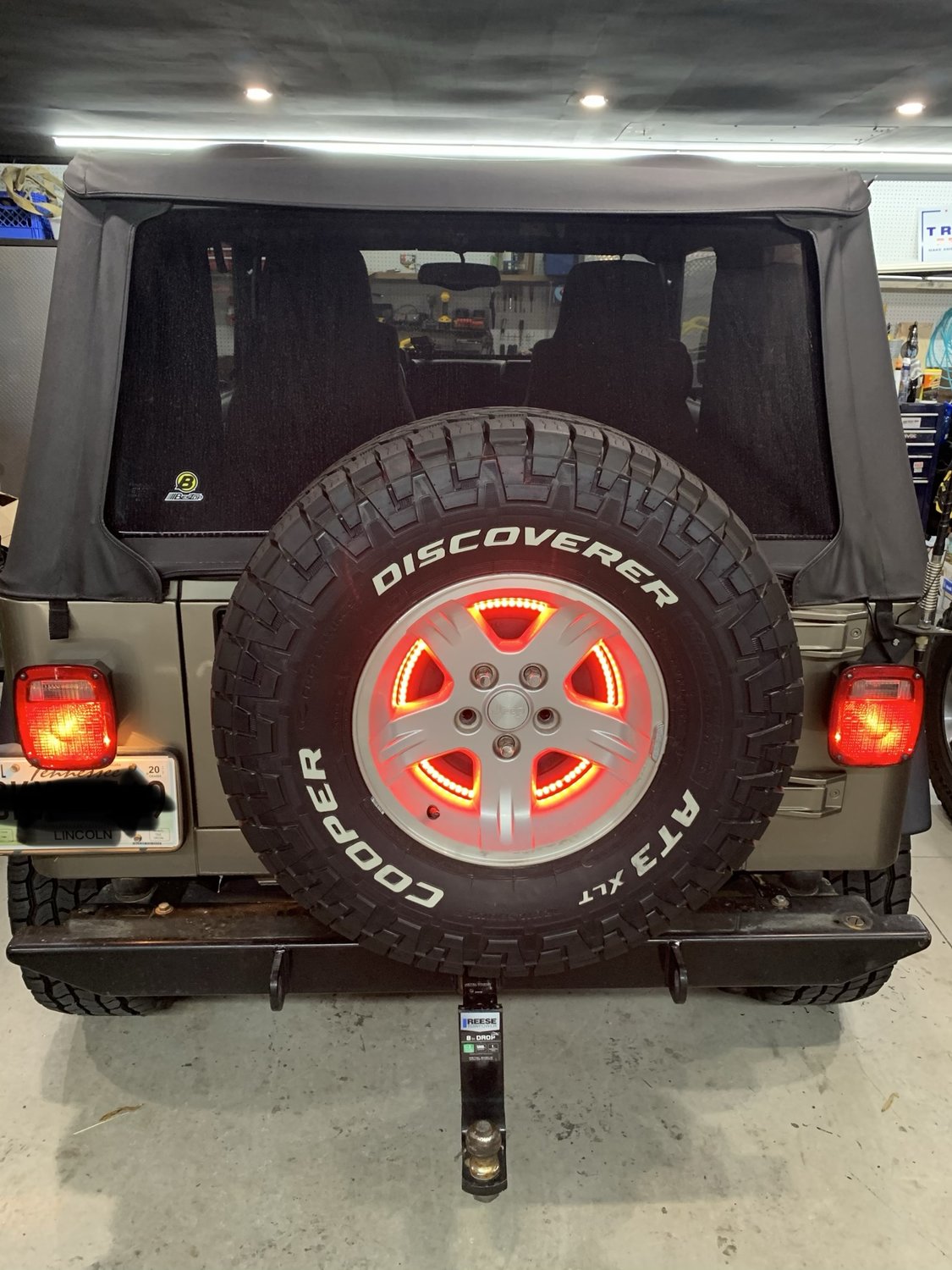 Rugged Ridge 11585.04 3rd Brake Light LED Ring for 8718 Jeep Wrangler