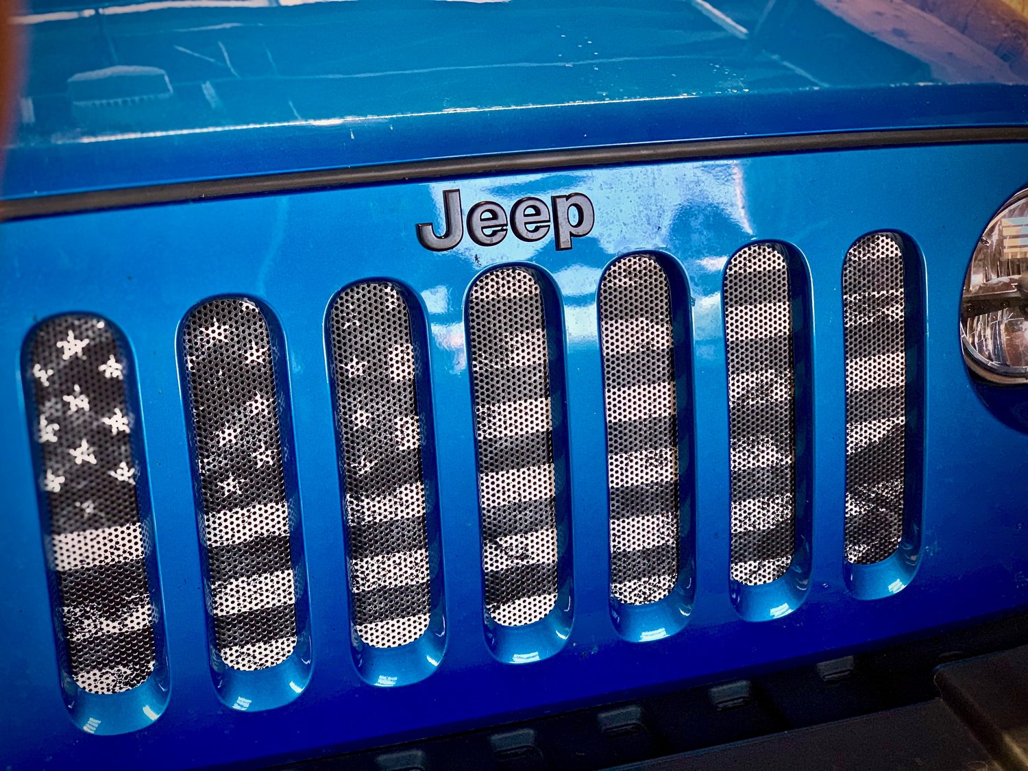 Mopar Jeep Badge for 0718 Jeep Wrangler JK Quadratec