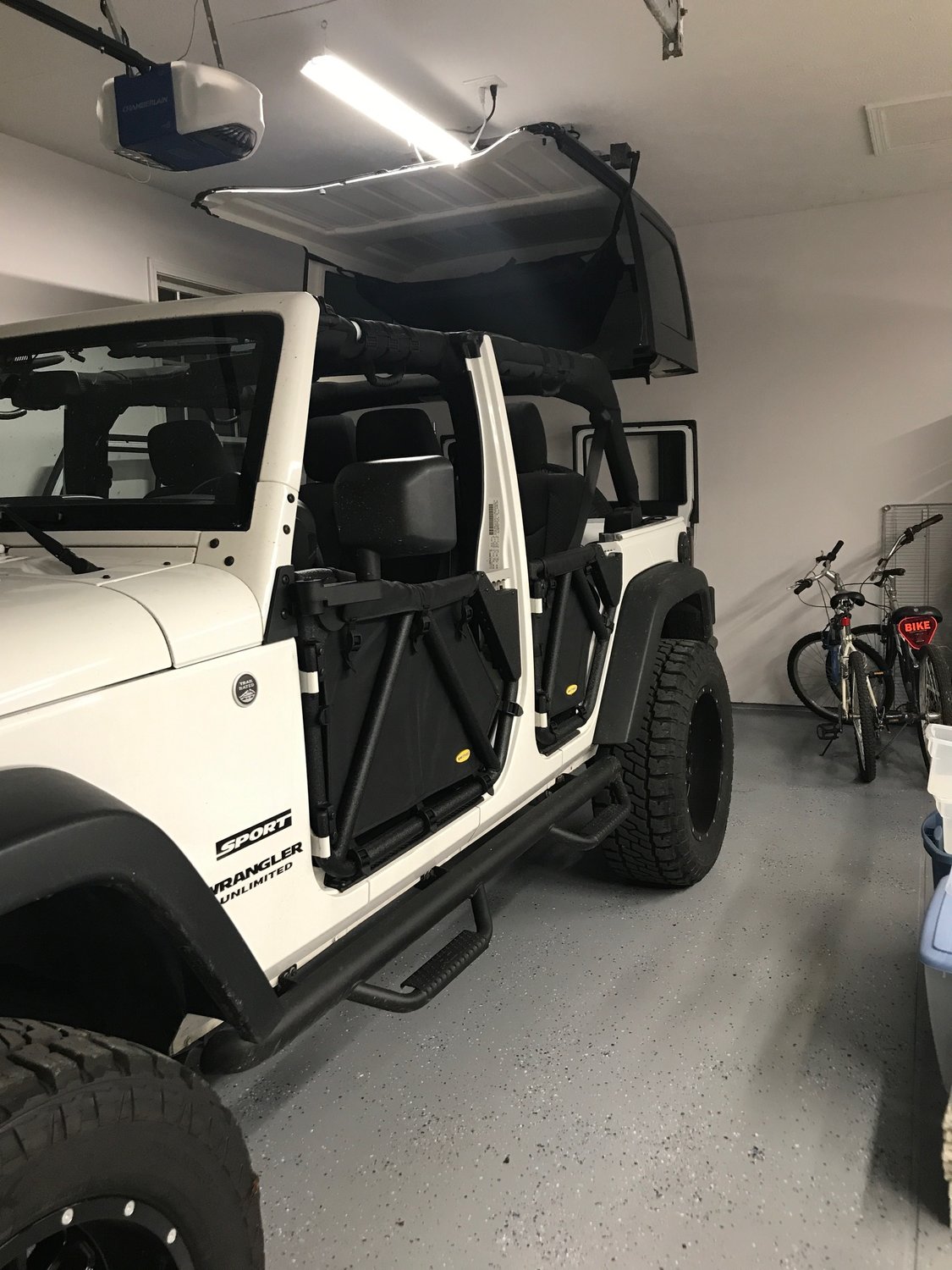 Garage Smart MYLKHT0001 Hardtop Lifter with Bluetooth for 0721 Jeep