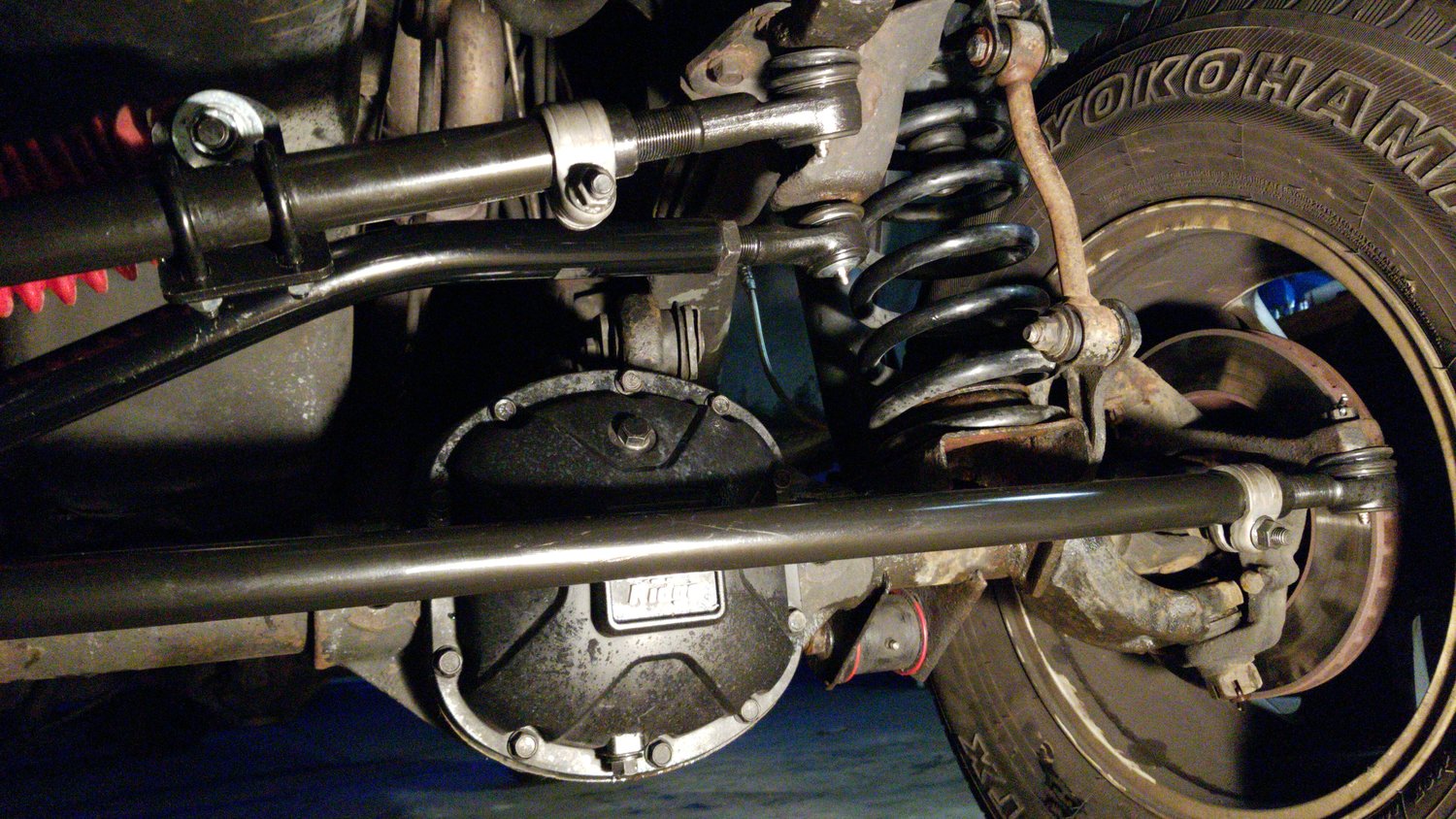 Rugged Ridge 18050.82 Heavy Duty Tie Rod Kit for 9306 Jeep Cherokee XJ