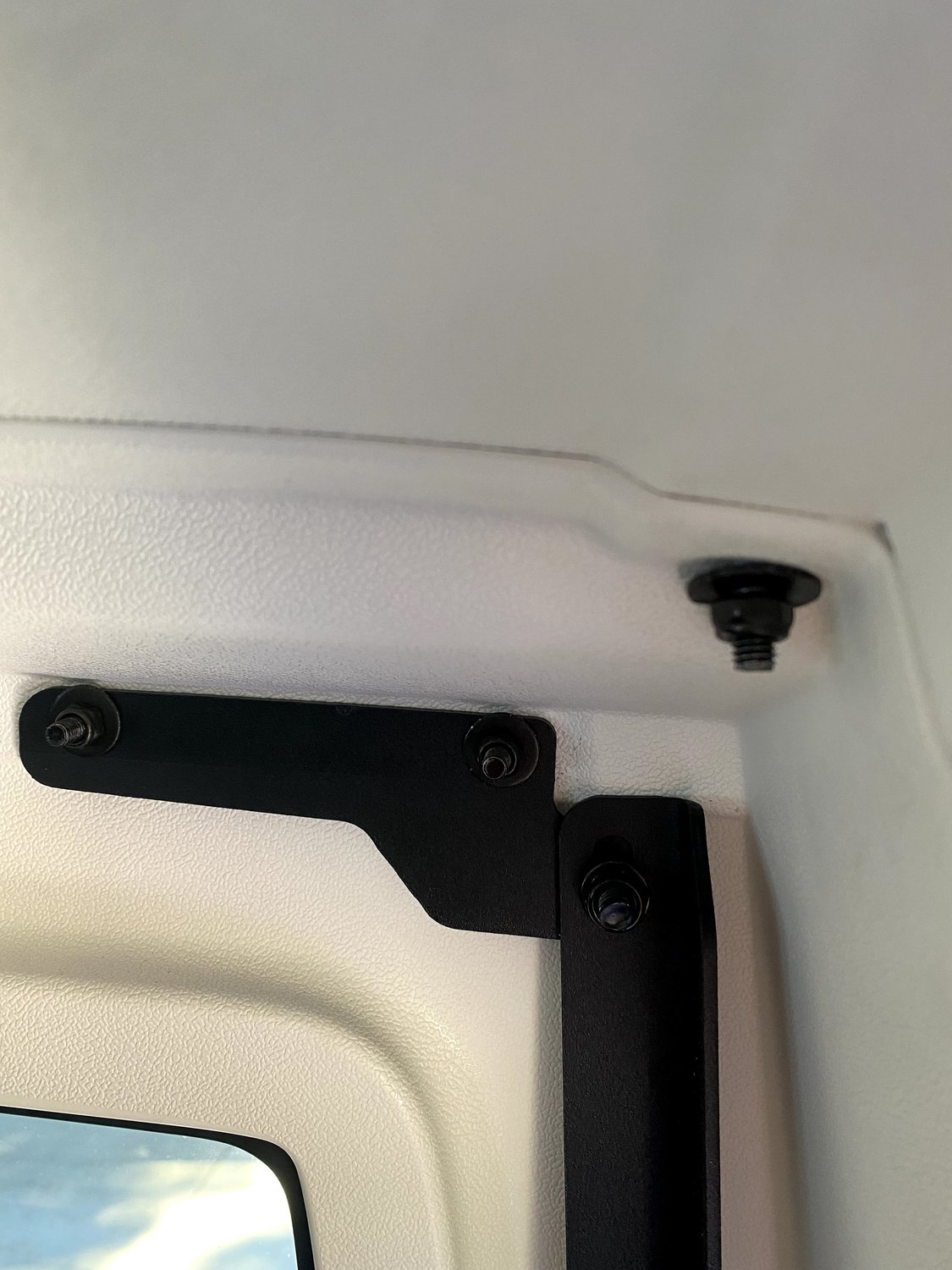 Bestop 4264101 Locking Under Seat Storage Box in Textured Black for 97