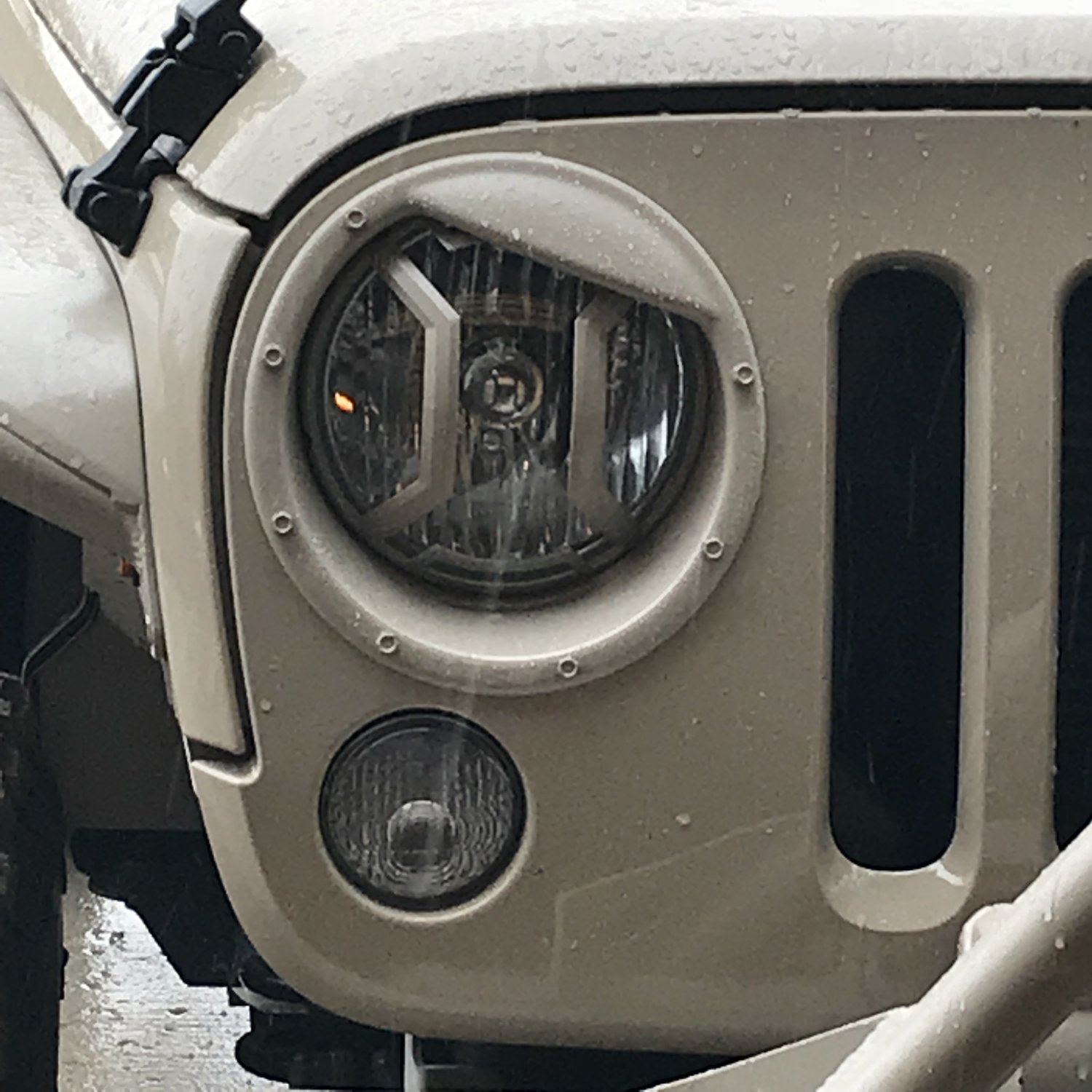 Rugged Ridge Elite Euro Headlight Guards for 0718 Jeep Wrangler JK Quadratec