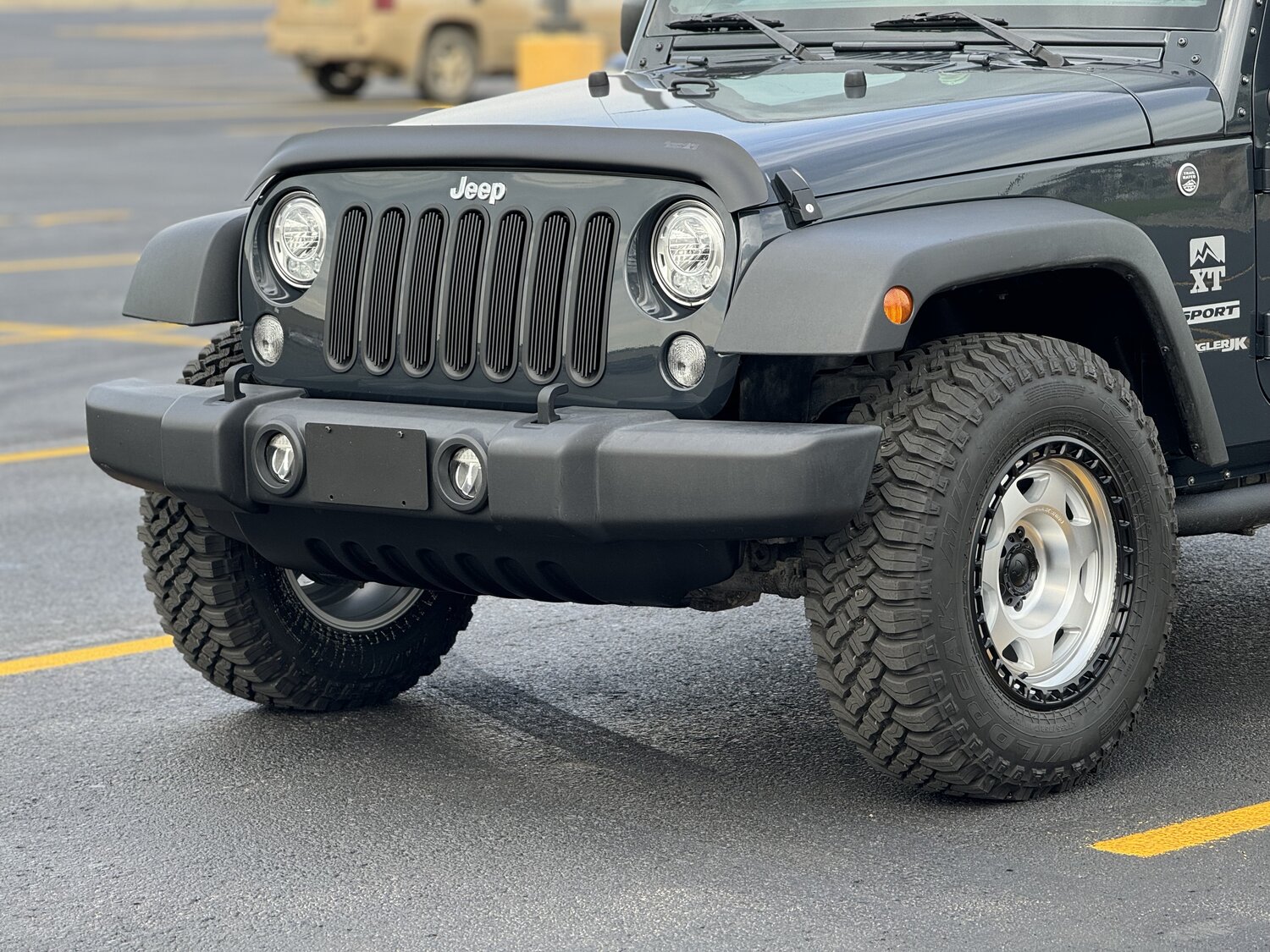 Black Rhino Hard Alloys Voyager 17x8.5 Wheel for 07-24 Jeep