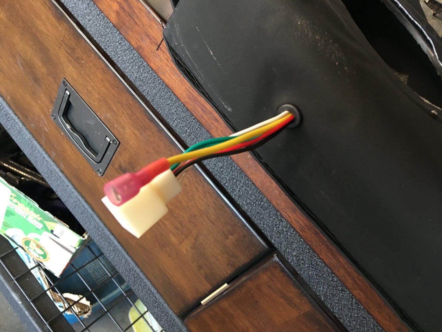 Vertically Driven Products Hi Fidelity 6 Speaker Overhead Soundbar for 8702 Jeep Wrangler YJ