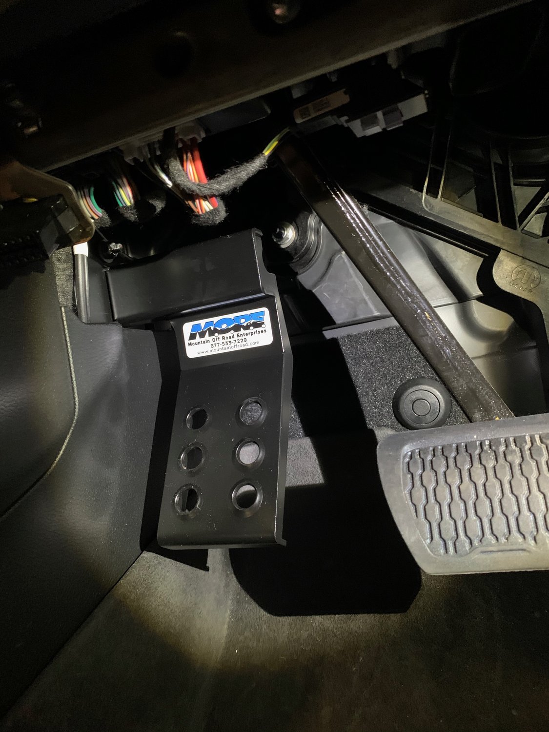 pedal commander jeep gladiator