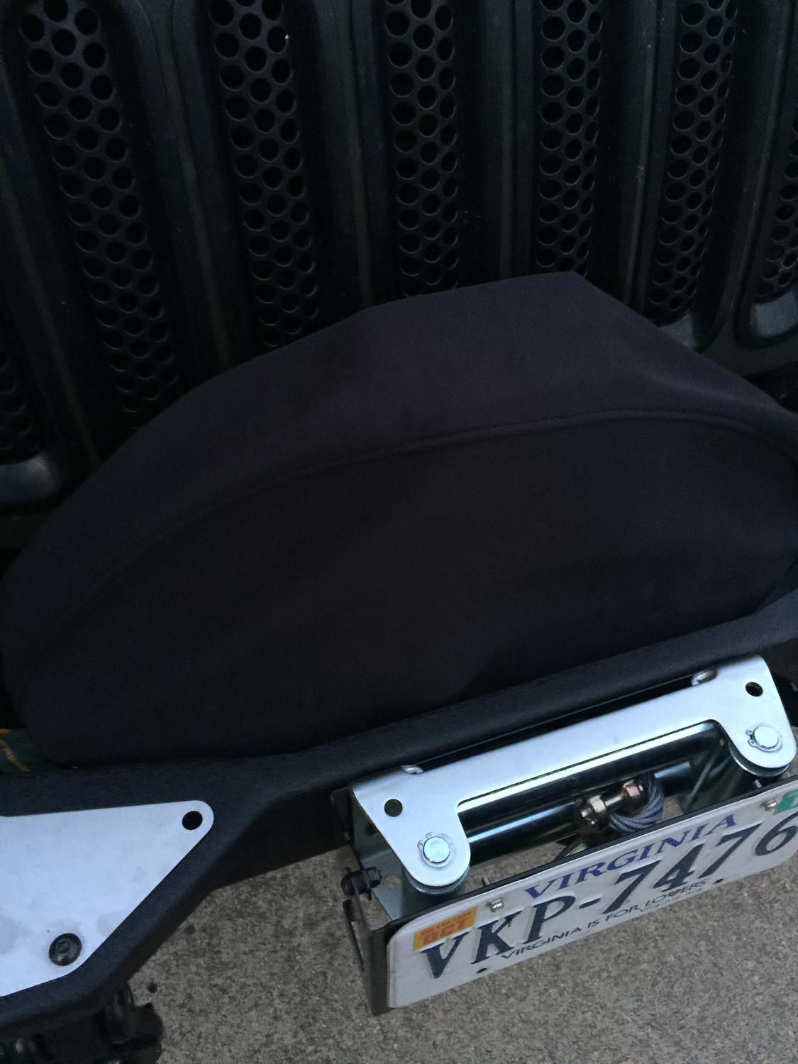 Quadratec Neoprene Winch Cover for Integrated and Center Mount Remote