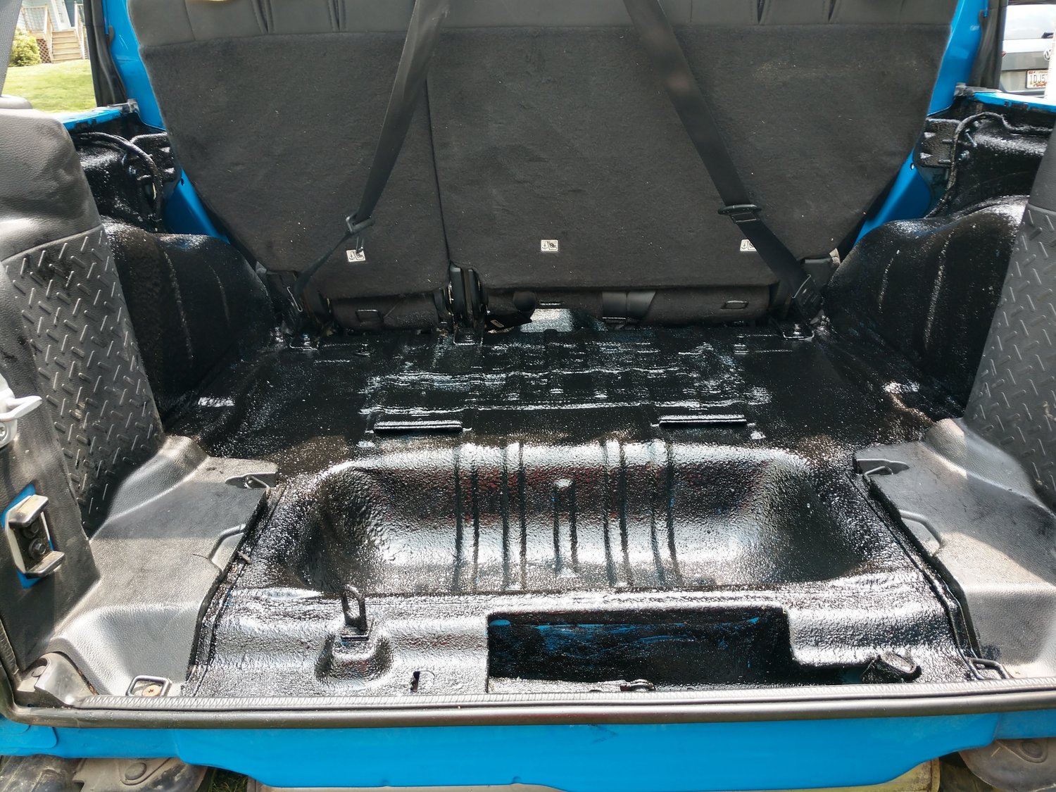 Herculiner Brushon Floor/Bed Liner Kit Quadratec