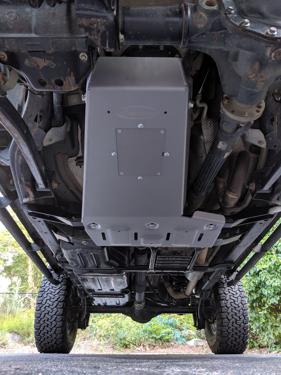 Quadratec Aluminum Modular Engine and Transmission Skid Plate for 1820