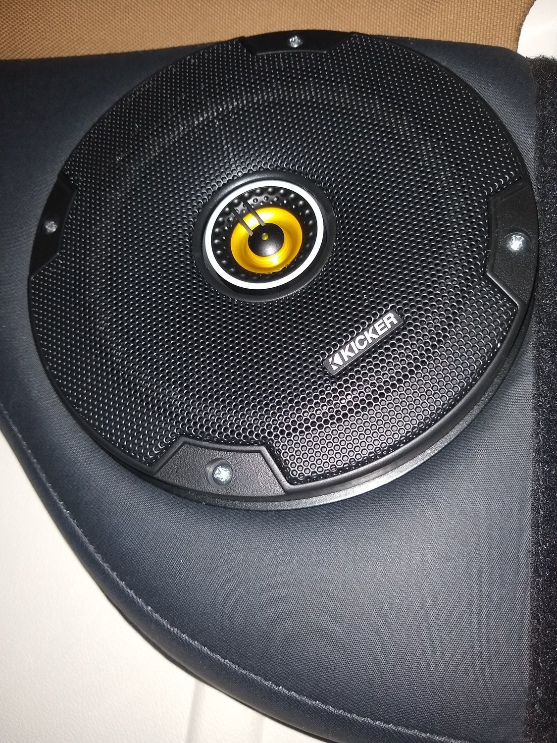 Kicker 6.5in Deluxe Sound Bar Speaker Kit for 9706 Jeep Wrangler TJ