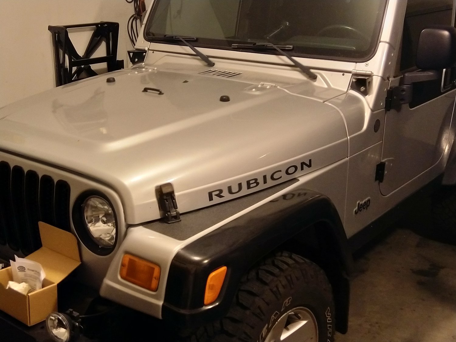 Tough Stuff 000047 Vinyl Fender Top Protector Pair for 8706 Jeep