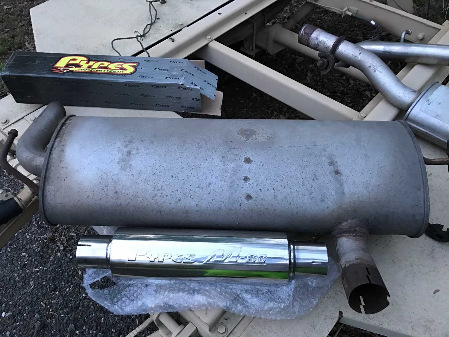 Pypes Performance Exhaust SJJ21R High Clearance CatBack System in