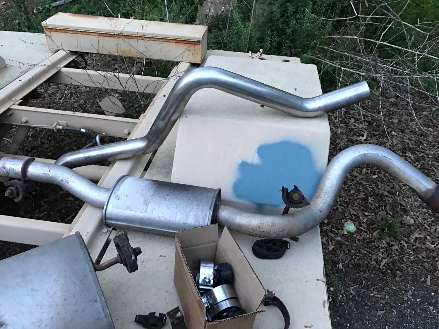 Pypes Performance Exhaust SJJ21R High Clearance CatBack System in