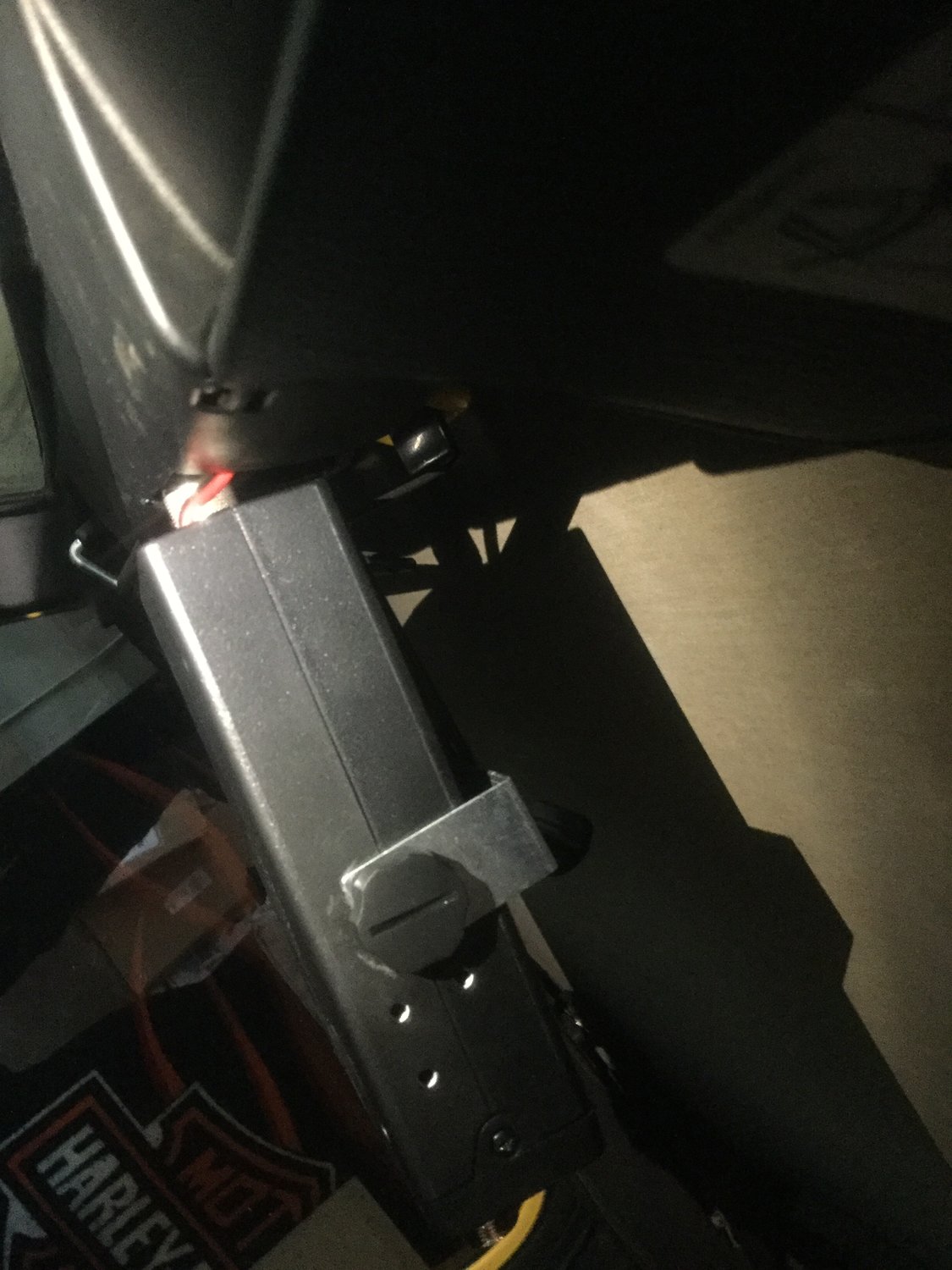 Rugged Ridge Windshield CB Radio Mount for 0306 Jeep Wrangler TJ