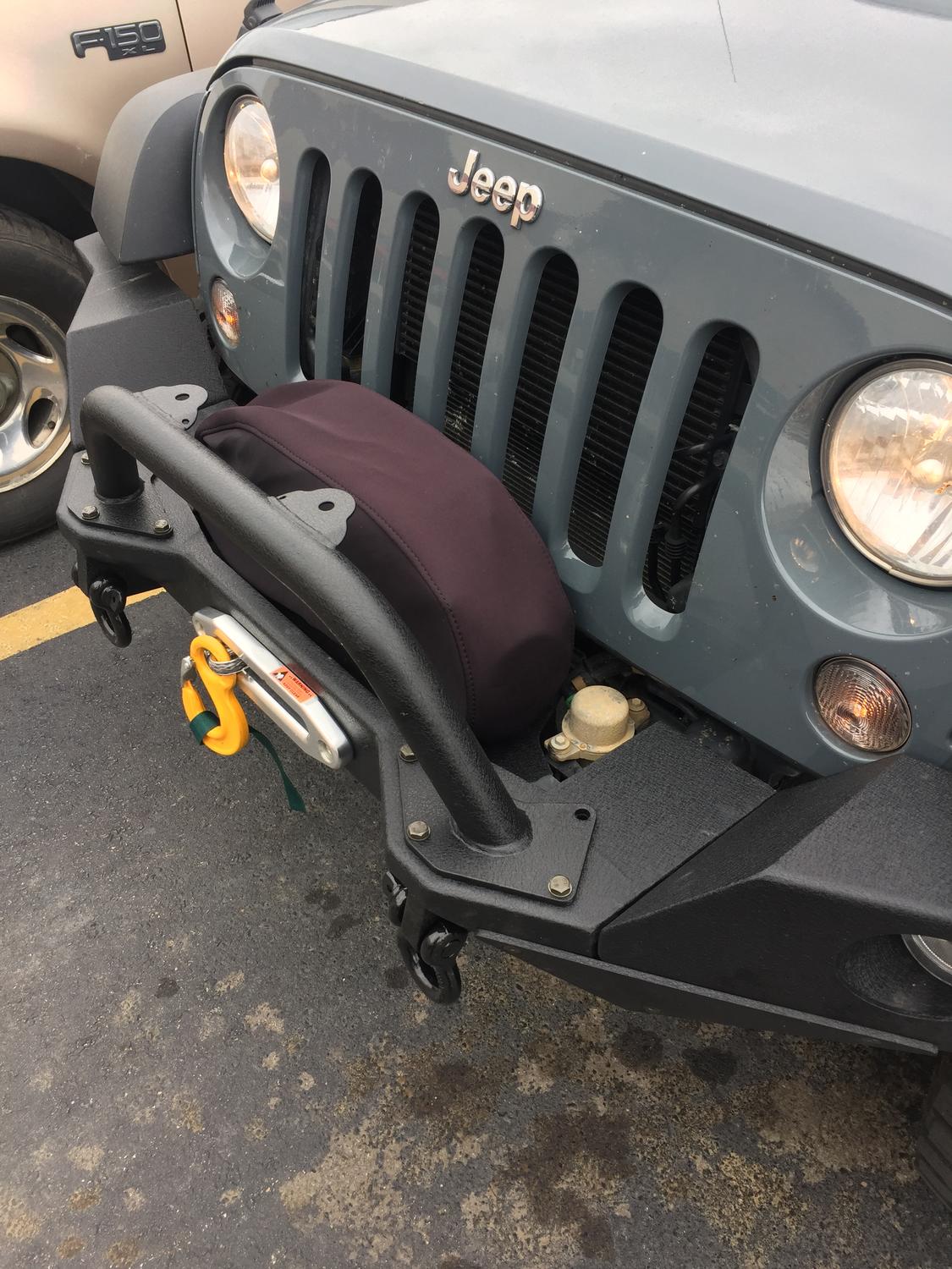 Quadratec Neoprene Winch Cover for Integrated and Center Mount Remote