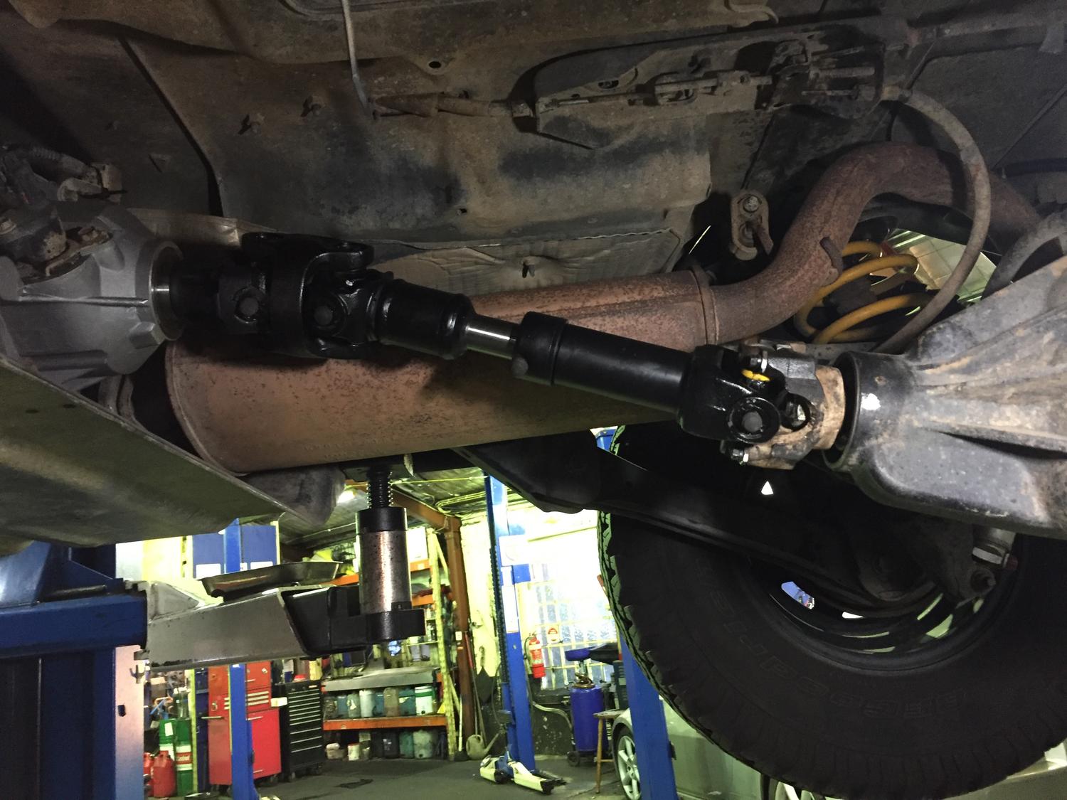 Teraflex 4444401 231 Short Shaft Kit for 87-06 Jeep Wrangler YJ