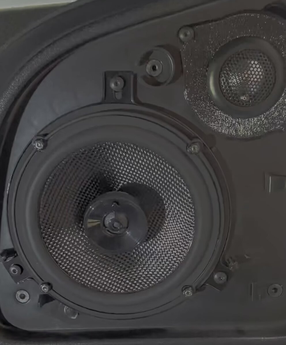 JBL Club Series 4x6 & 6.5 Speakers For Jeep Wrangler 1997-2006 - Dash & Overhead Fit