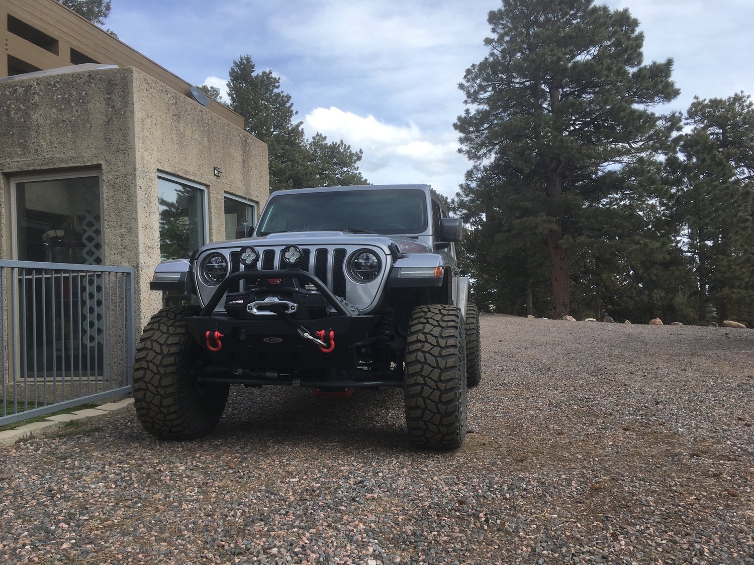 LoD JFB1803 Destroyer Series Shorty Front Bumper with Bull Bar for 18