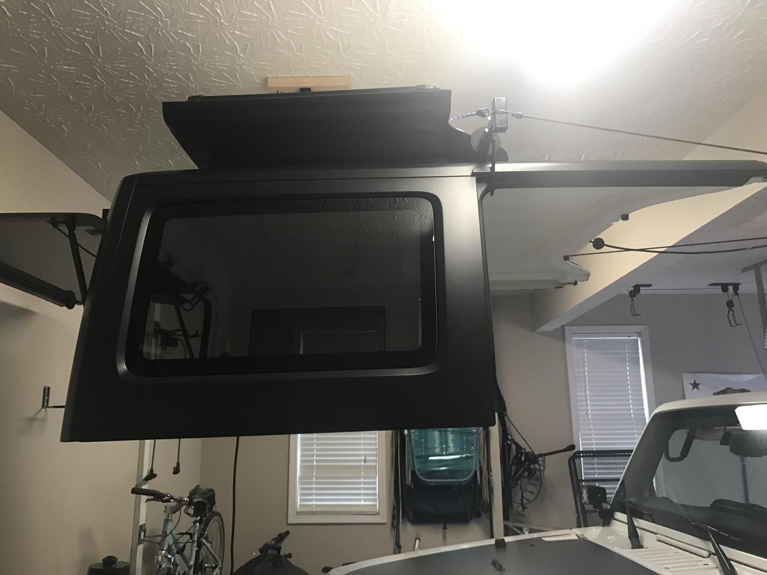 Smittybilt 510001 Hard Top Hoist for 7617 Jeep CJ7, Wrangler YJ, TJ