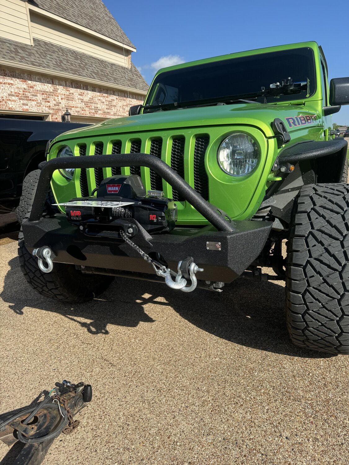 Fishbone Offroad FB22090 Mako Stubby Front Bumper for 18-20