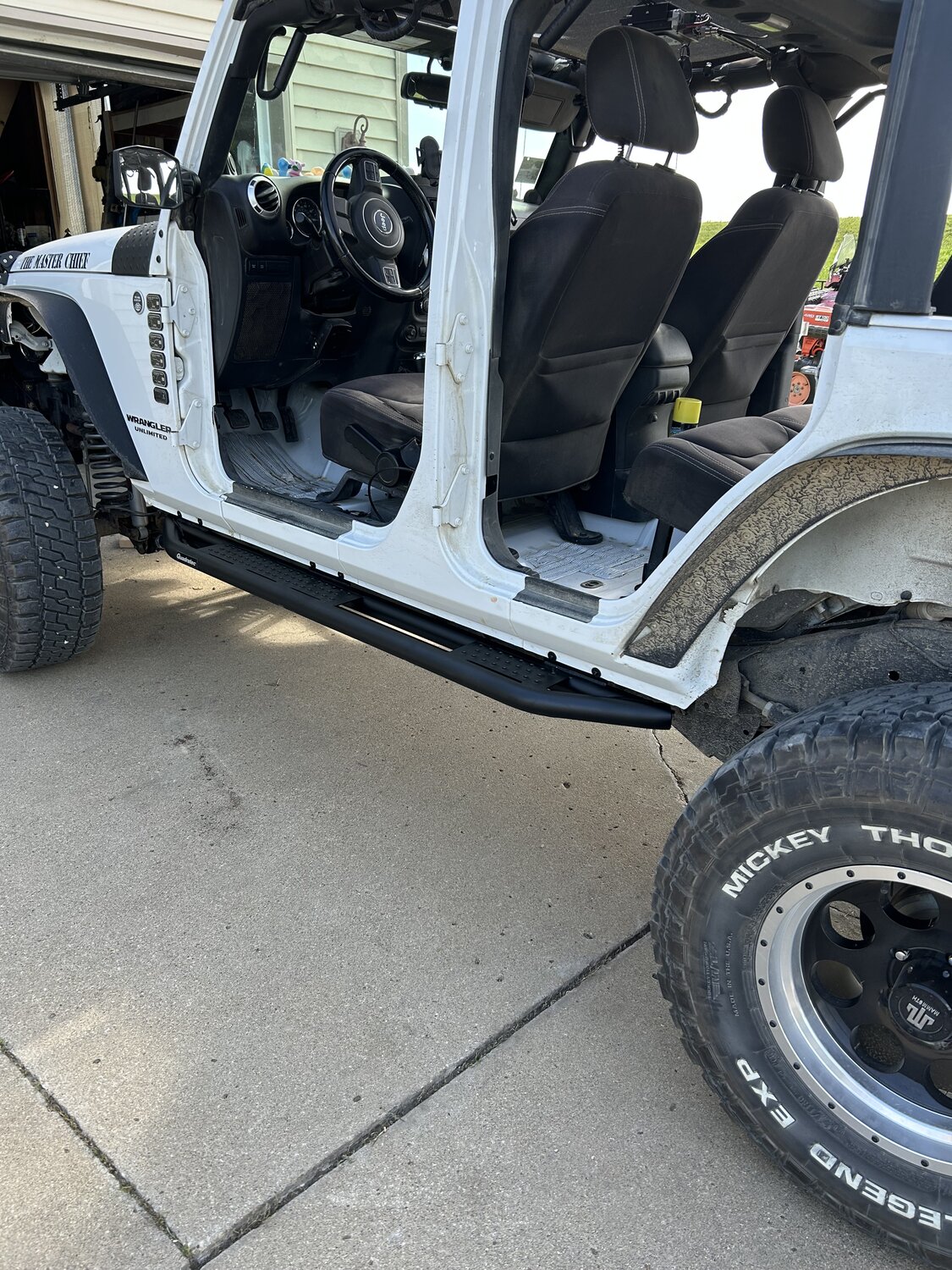 Quadratec QRC Side Armor with Step for 07-18 Jeep Wrangler