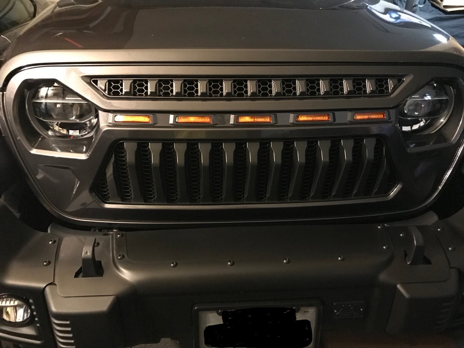 Overtread 19033 Mohave Front Grille For 18 20 Jeep