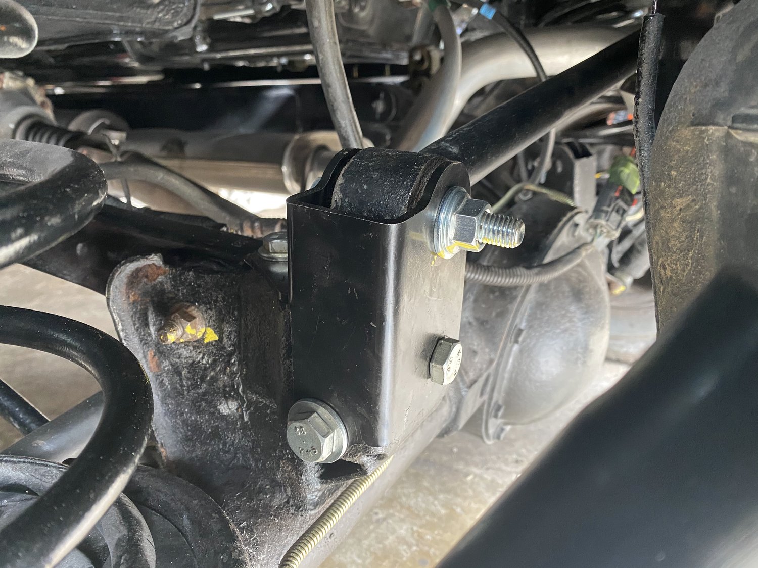 JKS OGS920 Track Bar Bracket JKS OGS920 Track Bar Bracket