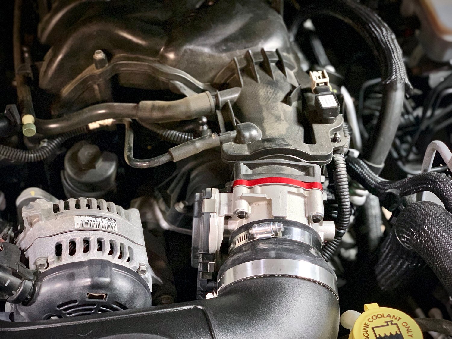 AIRAID 300637 PowerAid Throttle Body Spacer for 1220 Jeep Wrangler JL