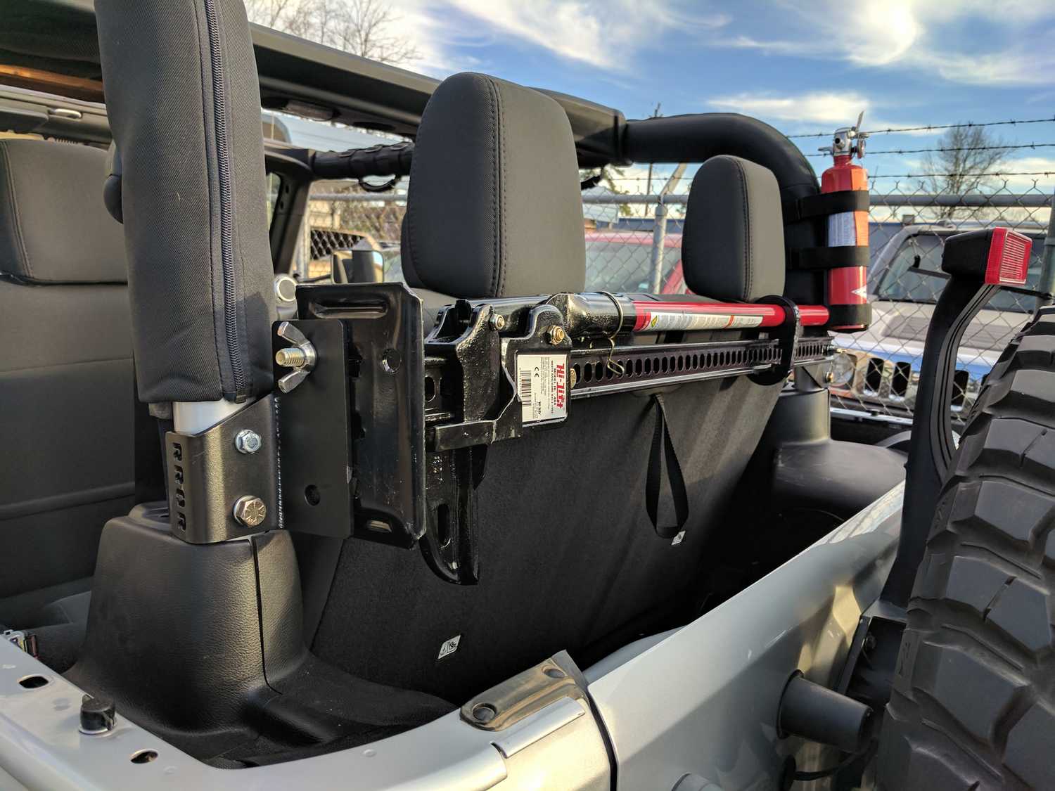 River Raider Offroad Acc 1049 48 Hi Lift Jack Mount For 07 18 Jeep Wrangler Jk Quadratec