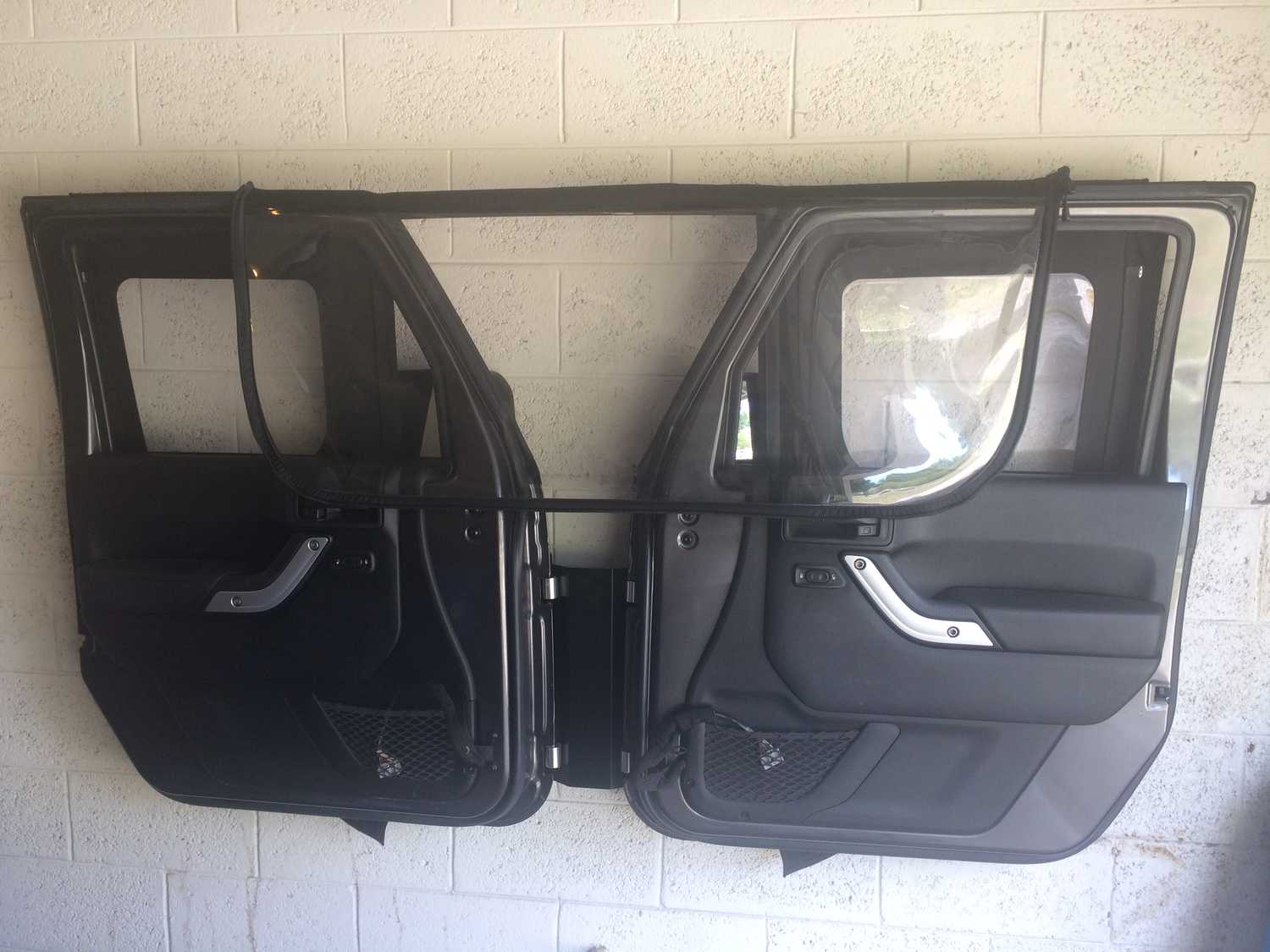 Quadratec Door Storage Hanger For 76 18 Jeep Cj 7