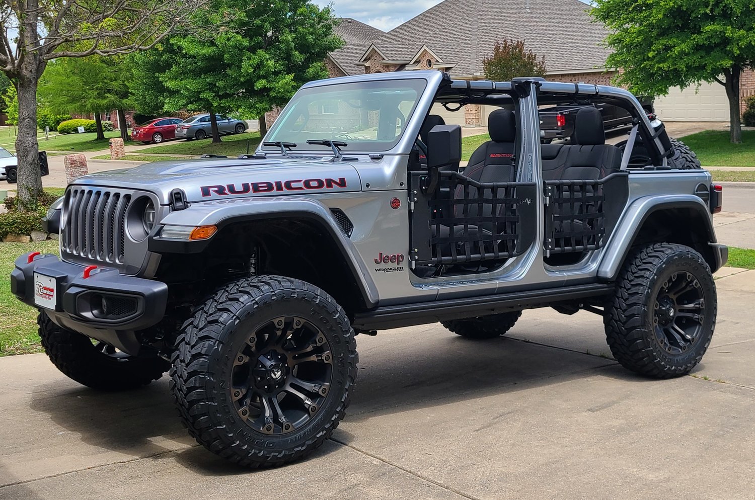 Mopar 2" Lift Kit for 1823 Jeep Wrangler JL Unlimited with Fox Shocks
