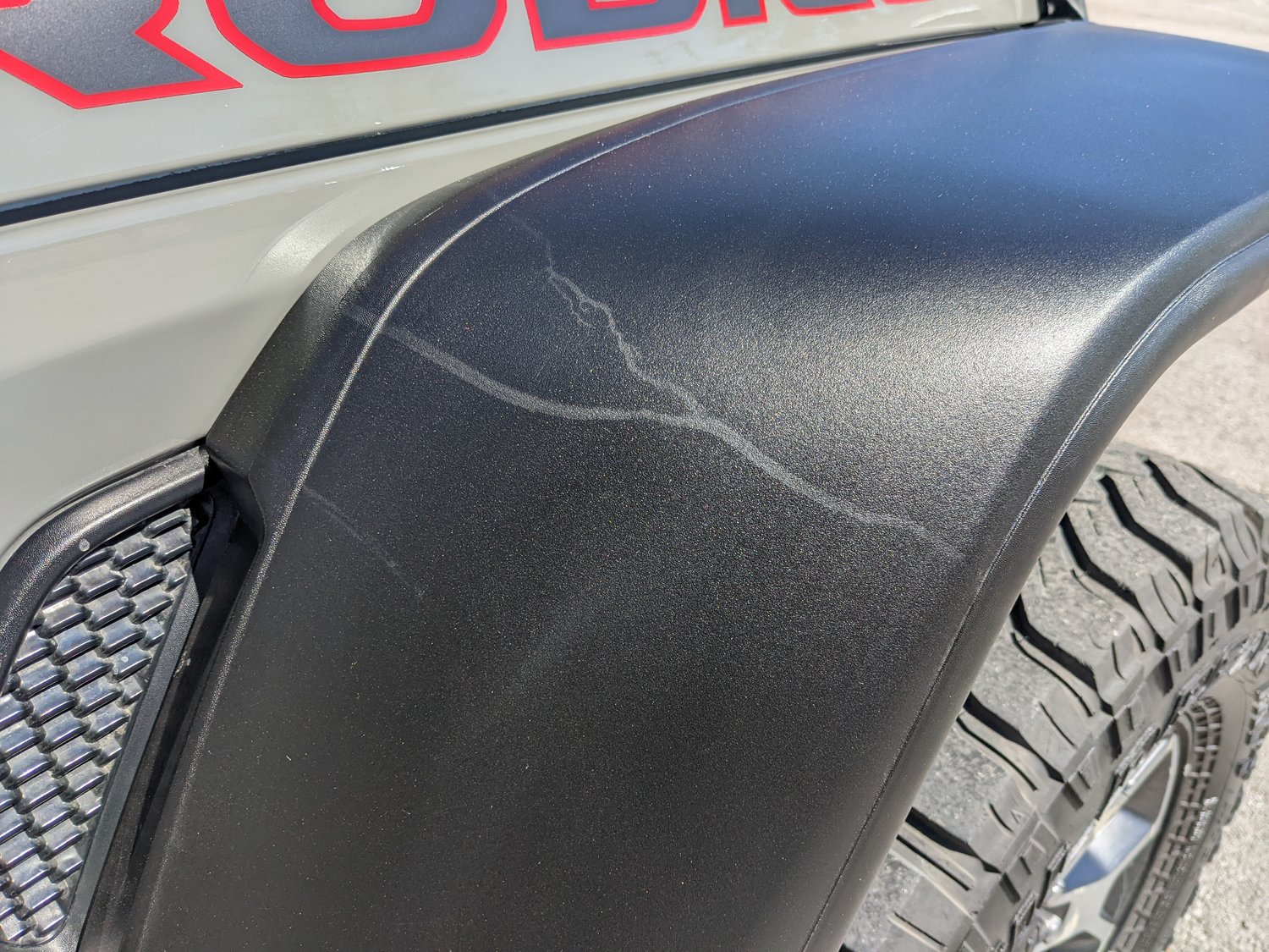 Bushwacker HyperForm Fender Flares for 1823 Jeep Wrangler JL Quadratec