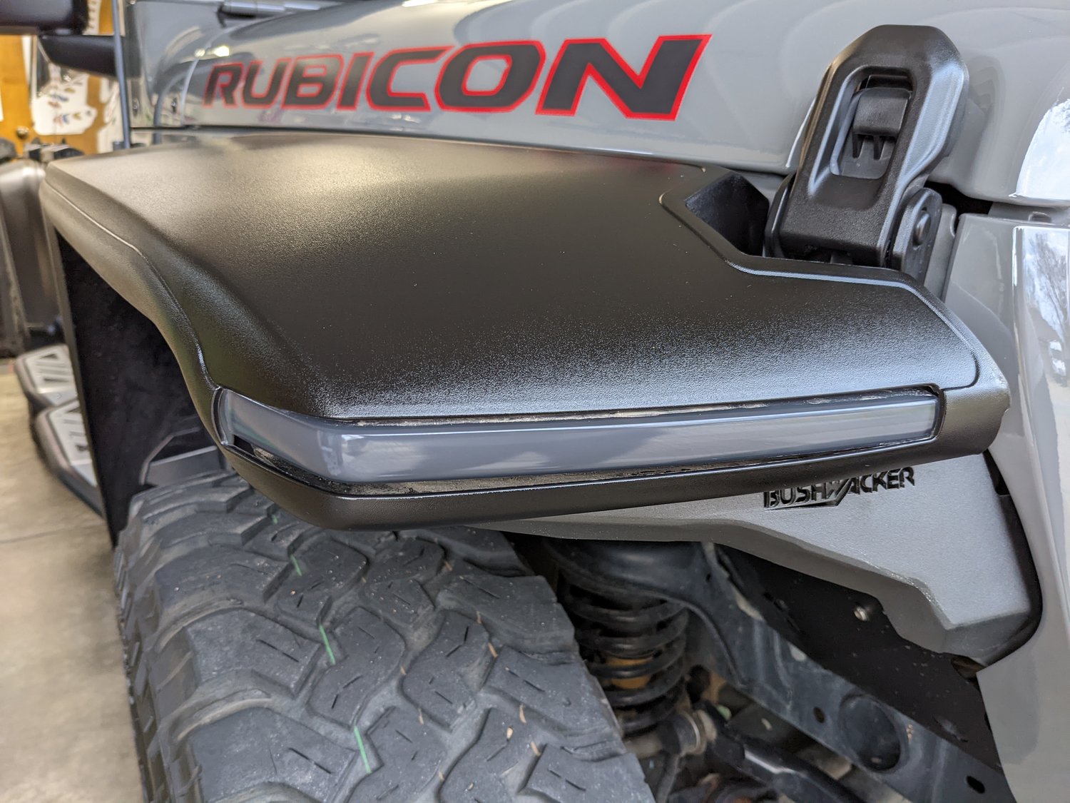 Bushwacker HyperForm Fender Flares for 1823 Jeep Wrangler JL Quadratec