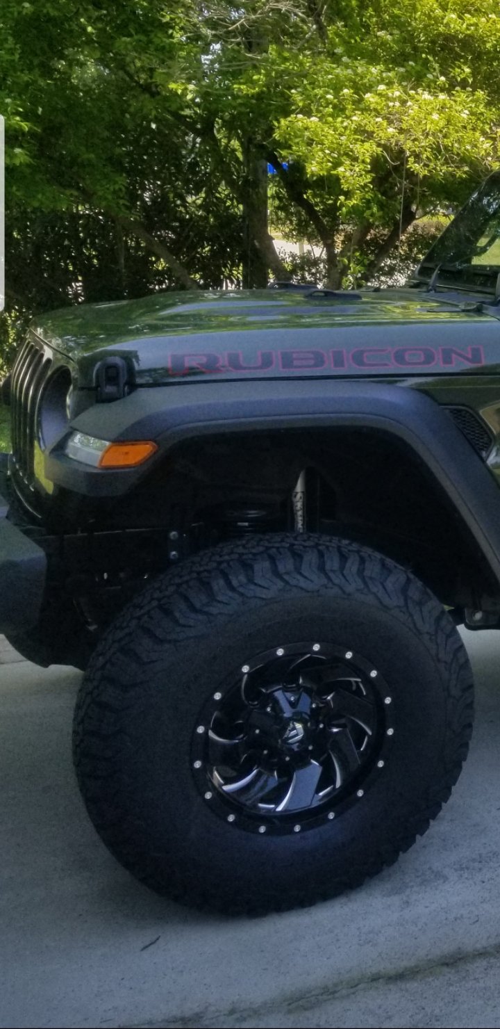 Fuel® OffRoad D23920002647 Cleaver Wheel in Black with Machined