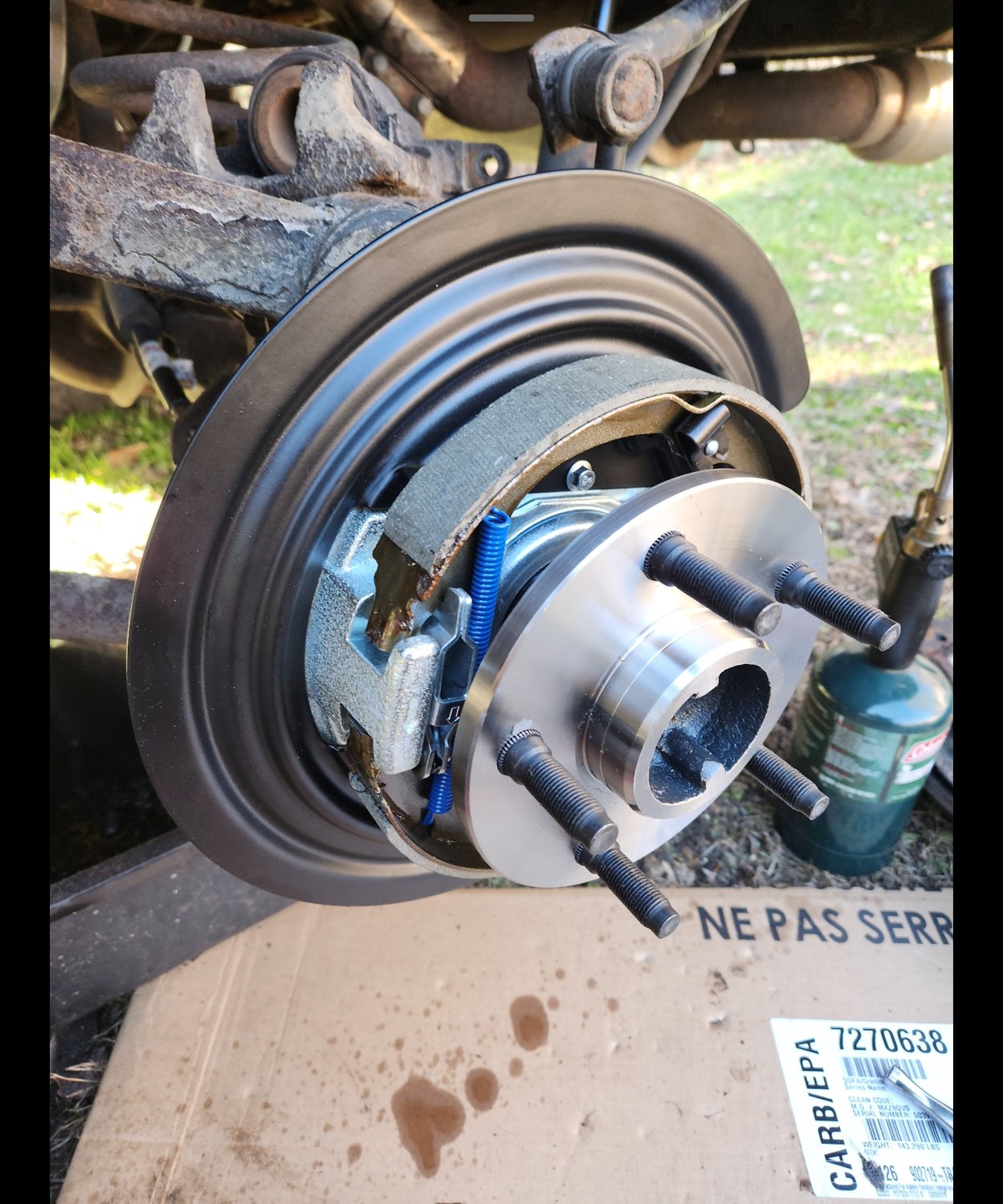 Crown Automotive 68003272AA Dana 44 Rear Axle Shaft for 0718 Jeep