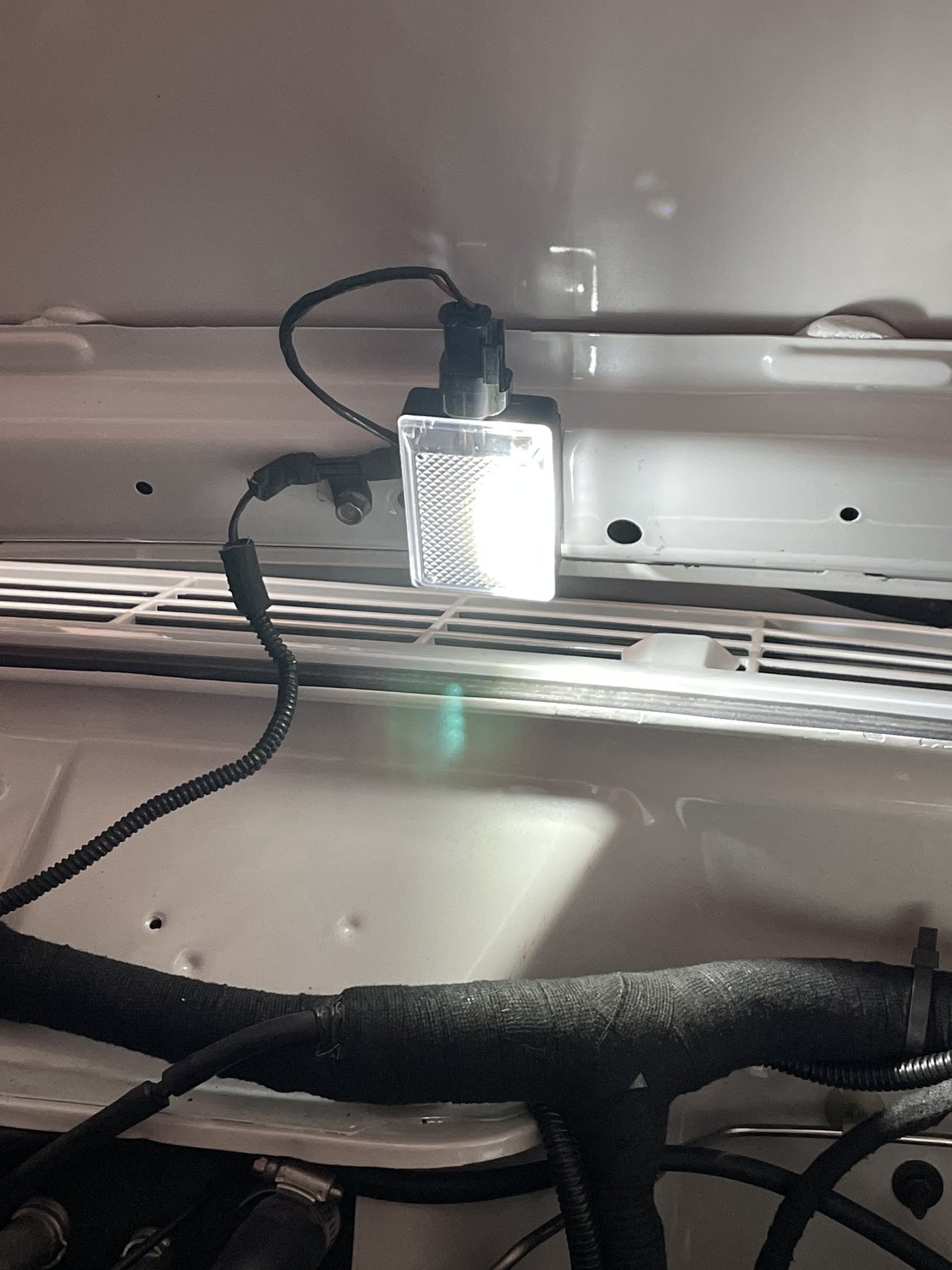 Crown Automotive 68395126AA Under Hood Lamp for 9807 Jeep Wrangler TJ