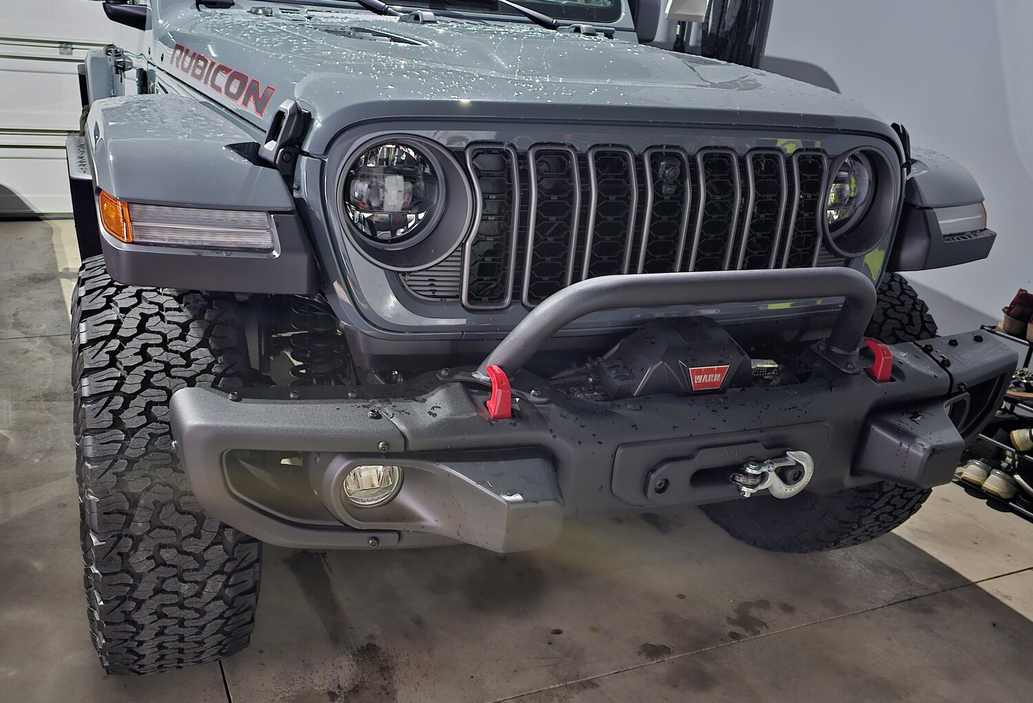 WARN 102355 Low Grille Guard Tube for 18-20 Jeep Wrangler JL