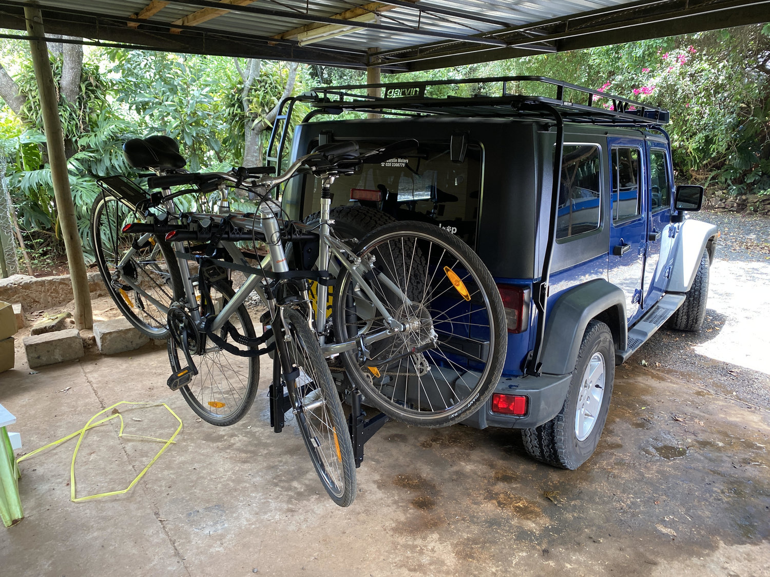 VersaHitch Bike Rack for 07-18 Jeep Wrangler JK | Quadratec