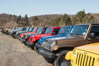 2016 Jeeps on a dealership lot