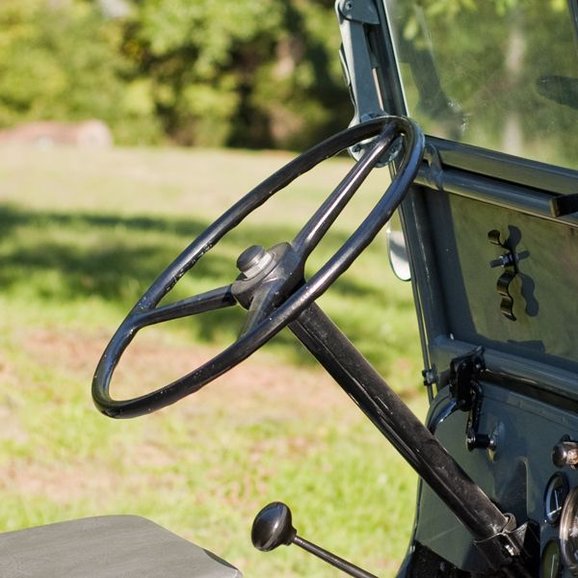 OMIX Steering Wheel in Black OMIX 18031.01 Steering Wheel in Black for 45-64 Jeep Vehicles